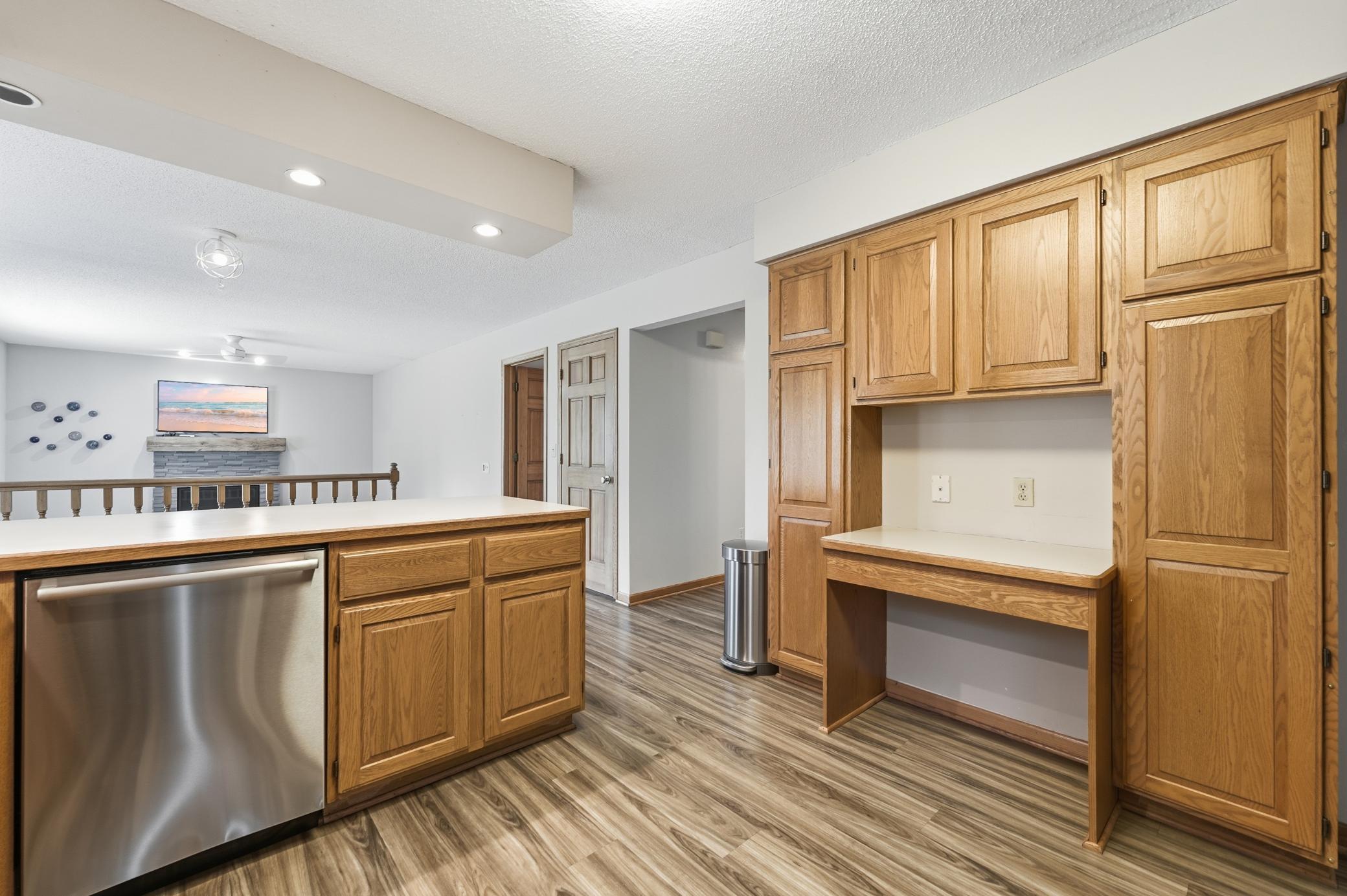 View of Residential at 9083 Gould Road, Eden Prairie MN 55347, Eden Prairie (14 of 44) - Mike Wilen | Minnesota Team Real Estate