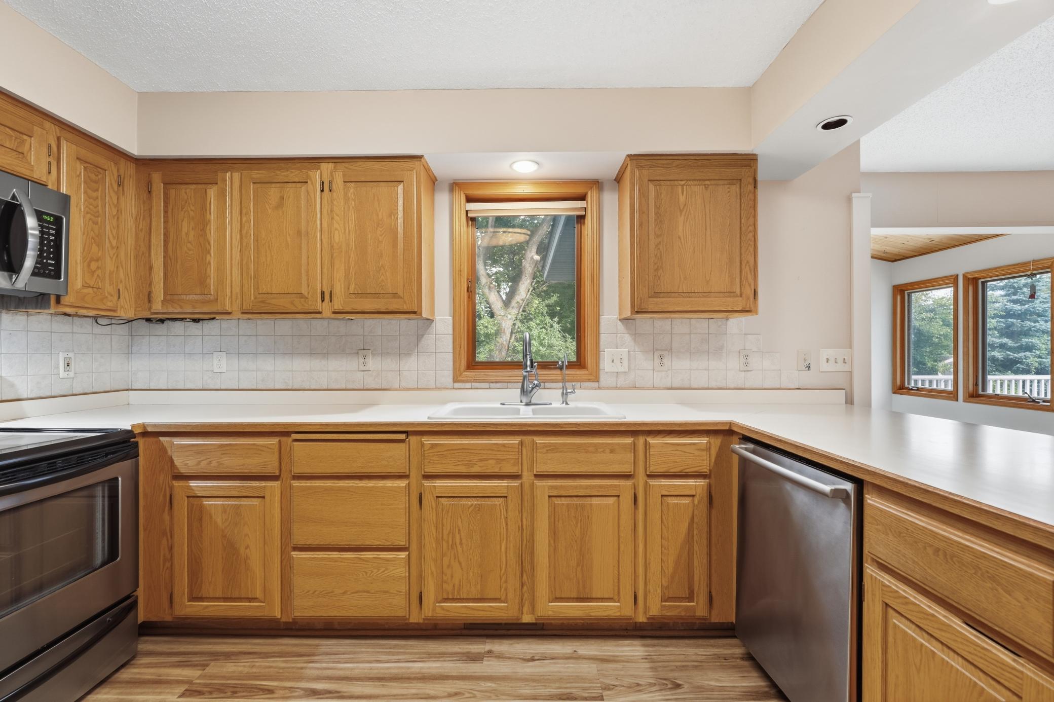 View of Residential at 9083 Gould Road, Eden Prairie MN 55347, Eden Prairie (12 of 44) - Mike Wilen | Minnesota Team Real Estate