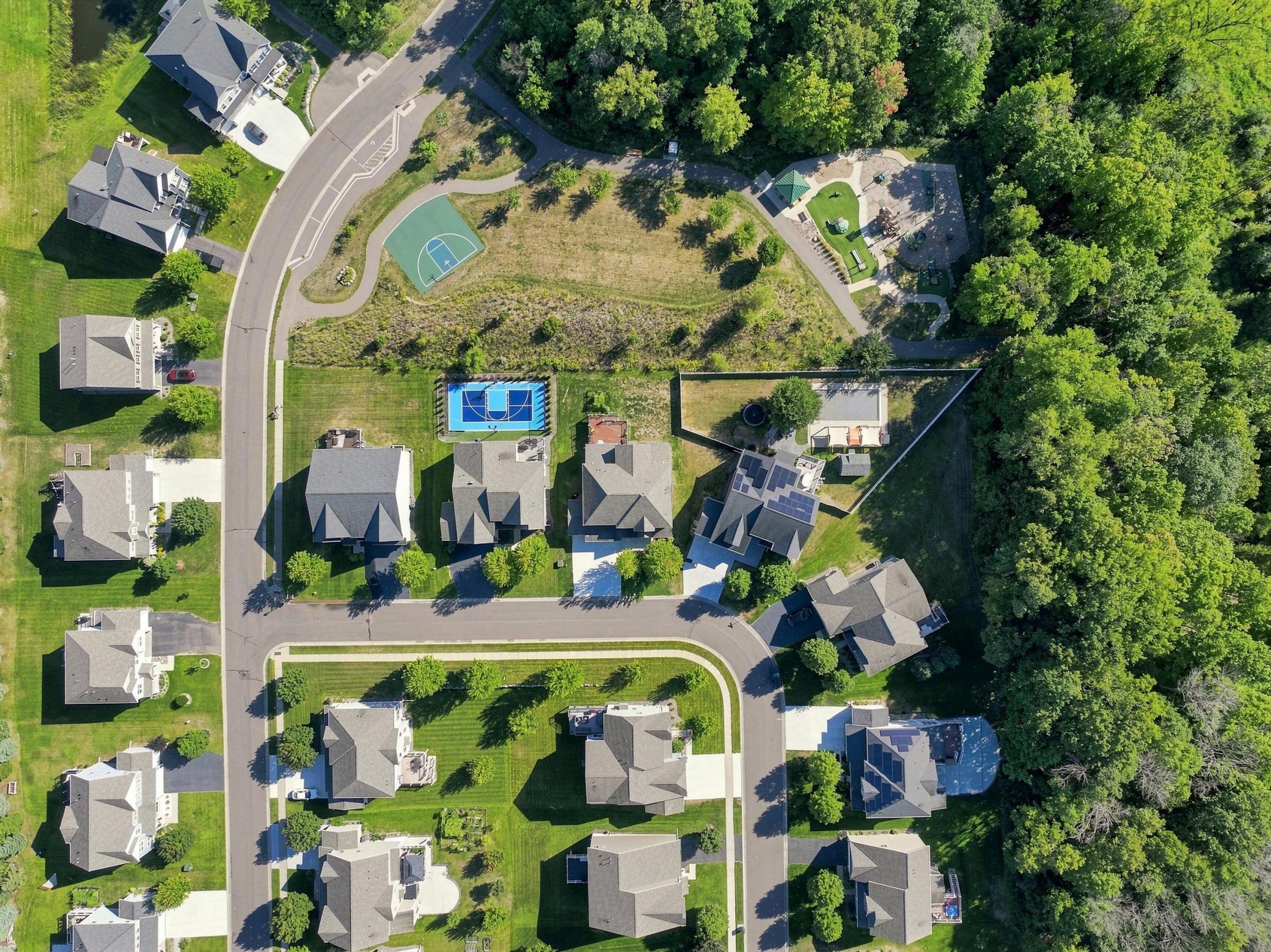 View of Residential at 18625 43rd Avenue, Plymouth MN 55446, Plymouth (86 of 96) - Mike Wilen | Minnesota Team Real Estate