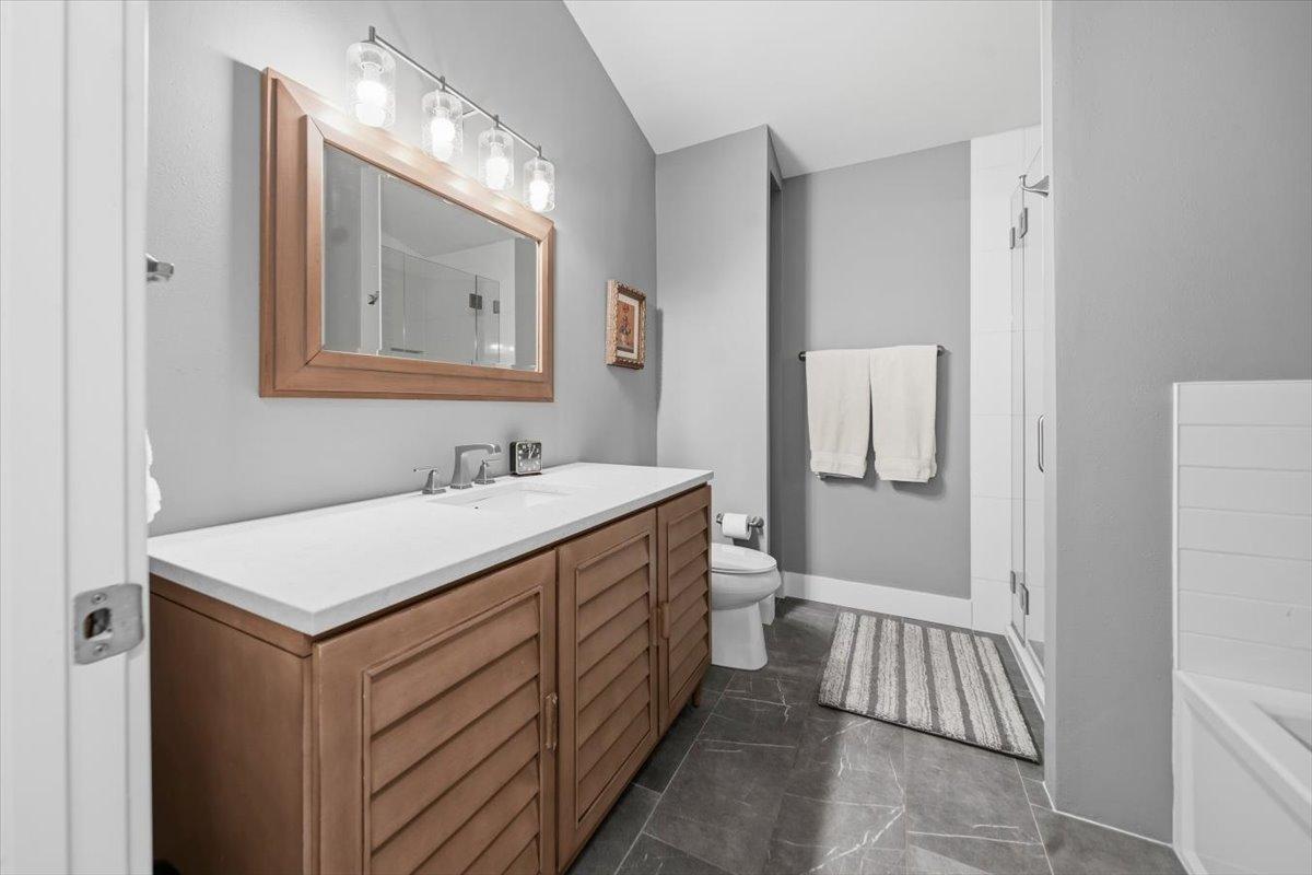 View of Residential at 15402 Sussex Drive, Minnetonka MN 55345, Minnetonka (21 of 35) - Mike Wilen | Minnesota Team Real Estate
