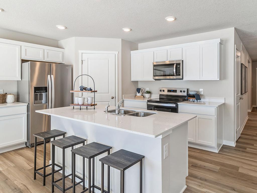 View of Residential at 6204 Jennifer Avenue, Cottage Grove MN 55016, Cottage Grove (3 of 25) - Mike Wilen | Minnesota Team Real Estate