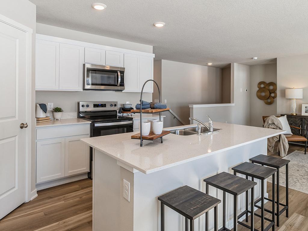 View of Residential at 6204 Jennifer Avenue, Cottage Grove MN 55016, Cottage Grove (4 of 25) - Mike Wilen | Minnesota Team Real Estate
