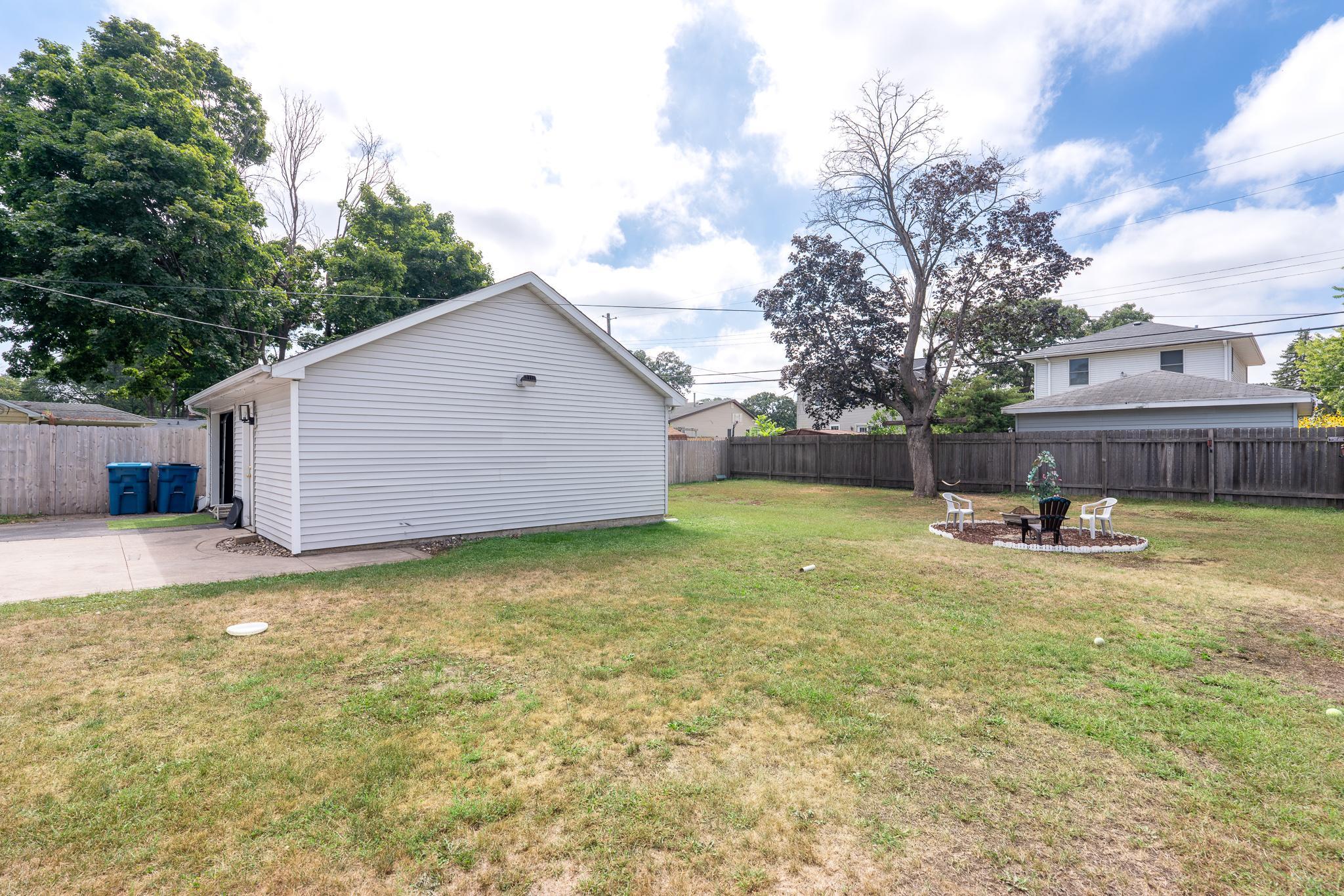 View of Residential at 7012 1st Avenue, Richfield MN 55423, Richfield (26 of 28) - Mike Wilen | Minnesota Team Real Estate