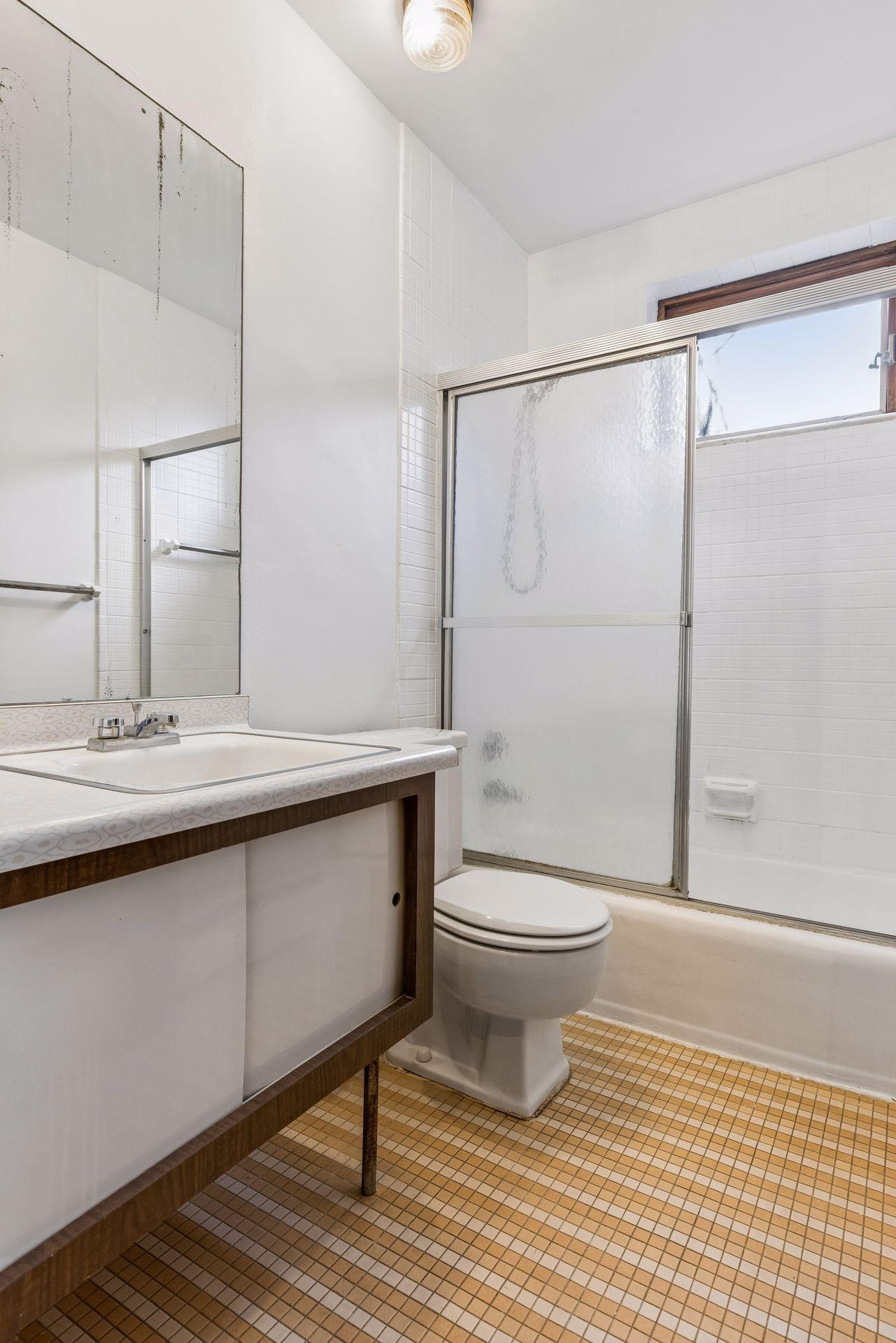View of Residential at 2928 Dean Parkway #5L, Minneapolis MN 55416, Minneapolis (23 of 60) - Mike Wilen | Minnesota Team Real Estate