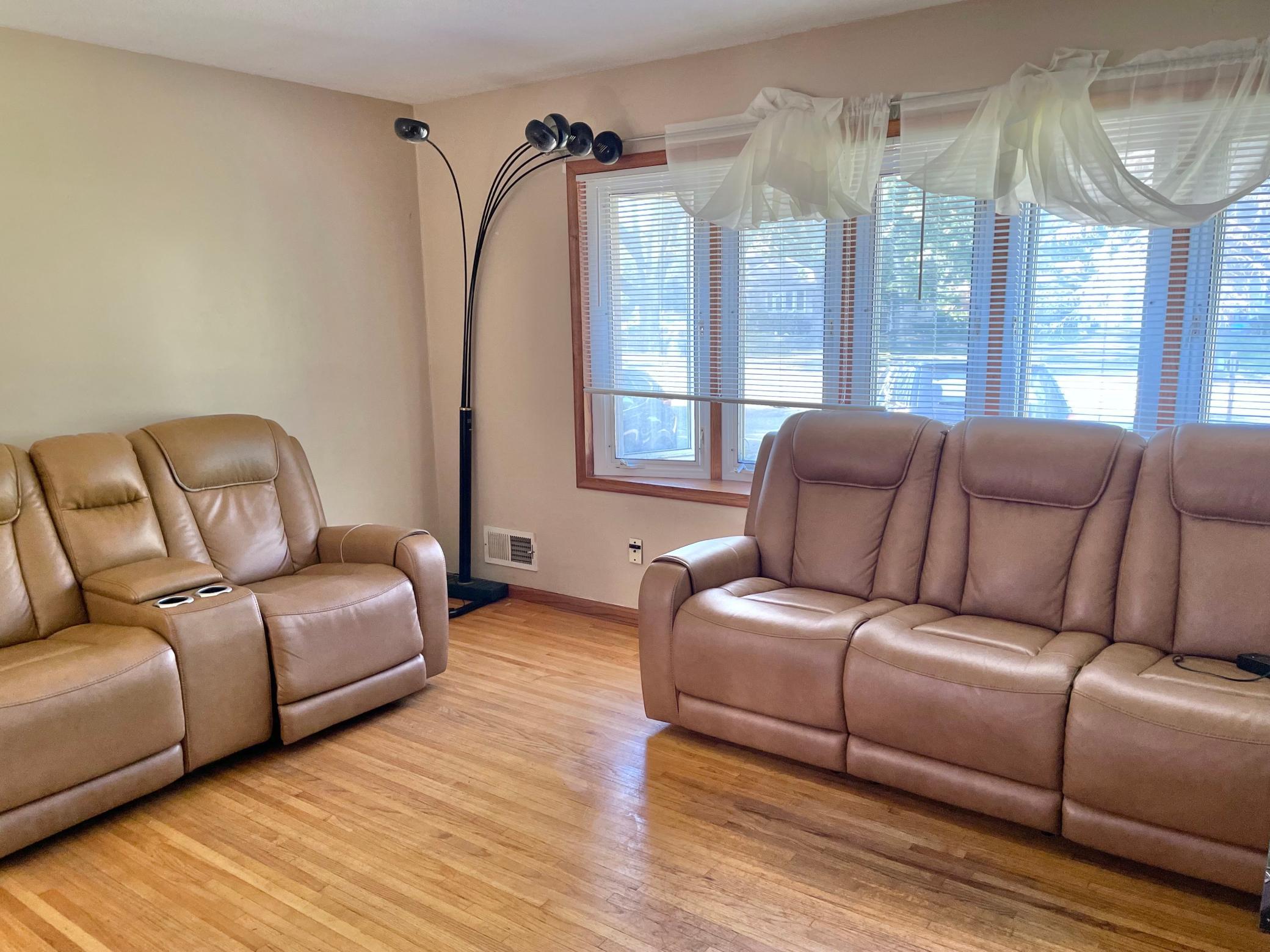 View of Residential at 150 Roselawn Avenue, Maplewood MN 55117, Maplewood (5 of 16) - Mike Wilen | Minnesota Team Real Estate