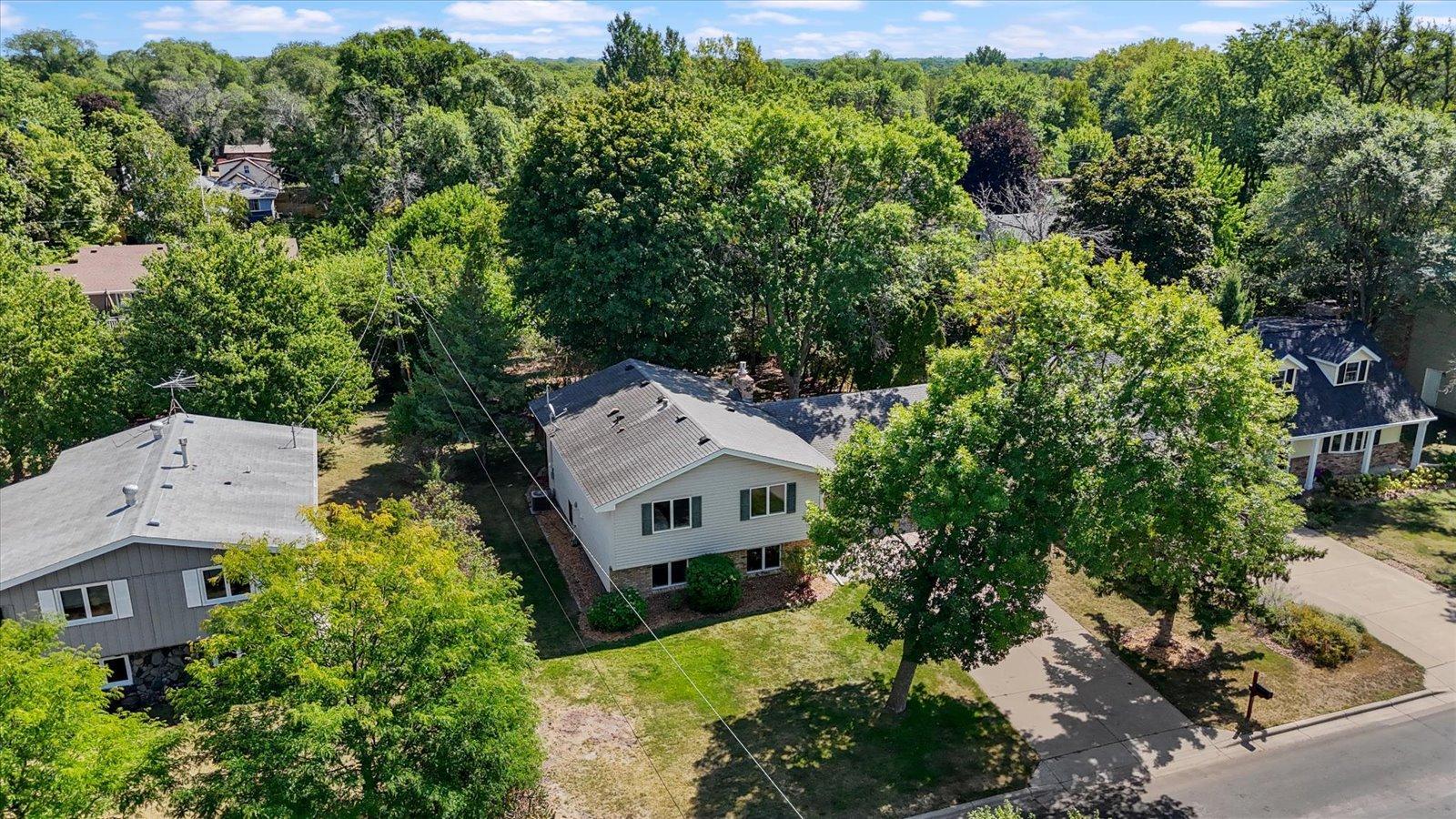 View of Residential at 11377 Lily Street, Coon Rapids MN 55433, Coon Rapids (6 of 55) - Mike Wilen | Minnesota Team Real Estate