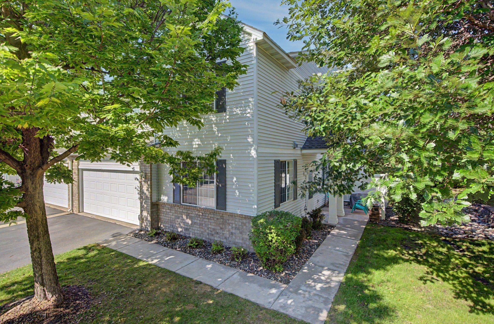 View of Residential at 9648 Peony Lane, Maple Grove MN 55311, Maple Grove (21 of 23) - Mike Wilen | Minnesota Team Real Estate