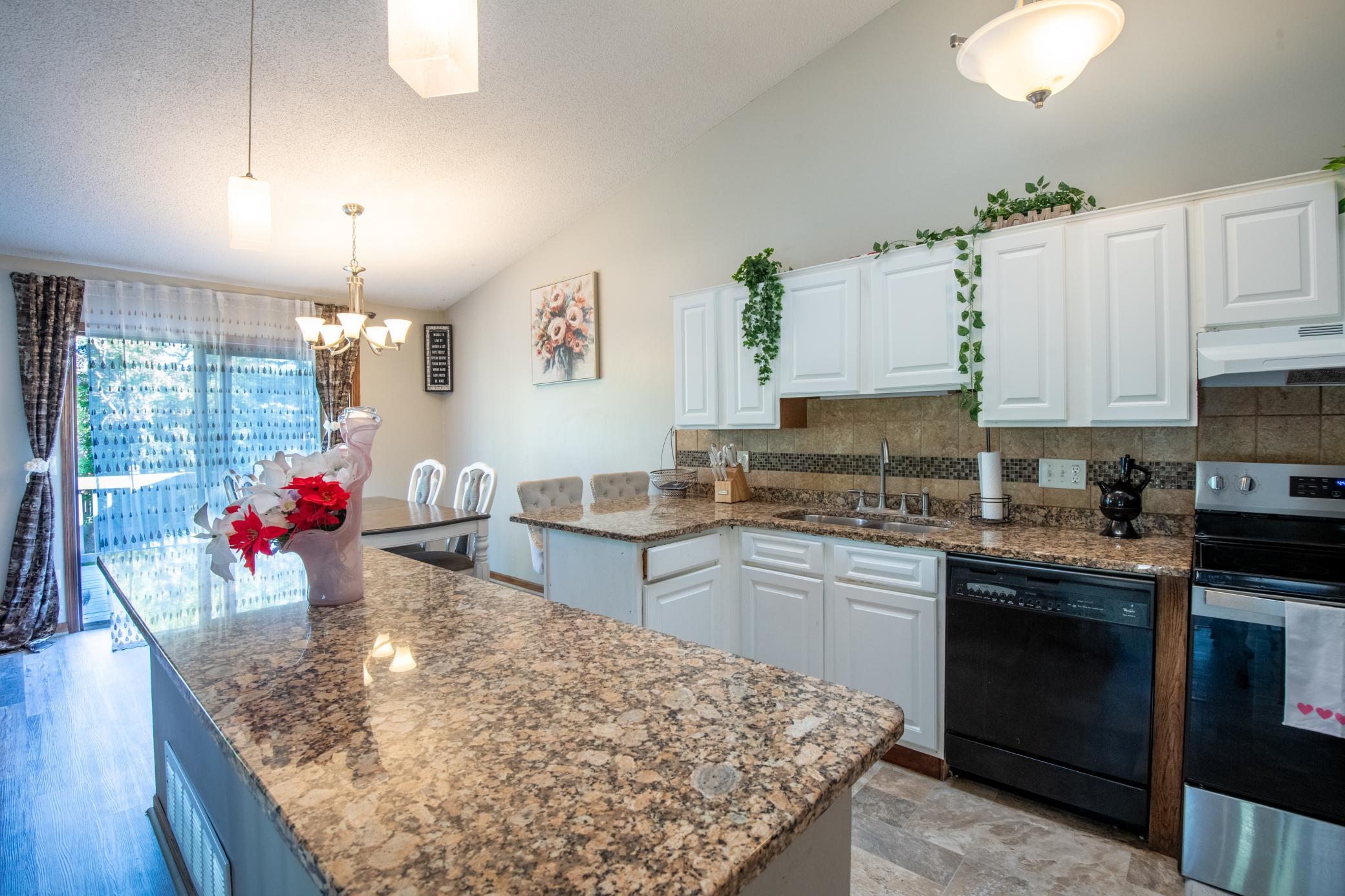 View of Residential at 2561 Copper Cliff Trail, Woodbury MN 55125, Woodbury (10 of 44) - Mike Wilen | Minnesota Team Real Estate