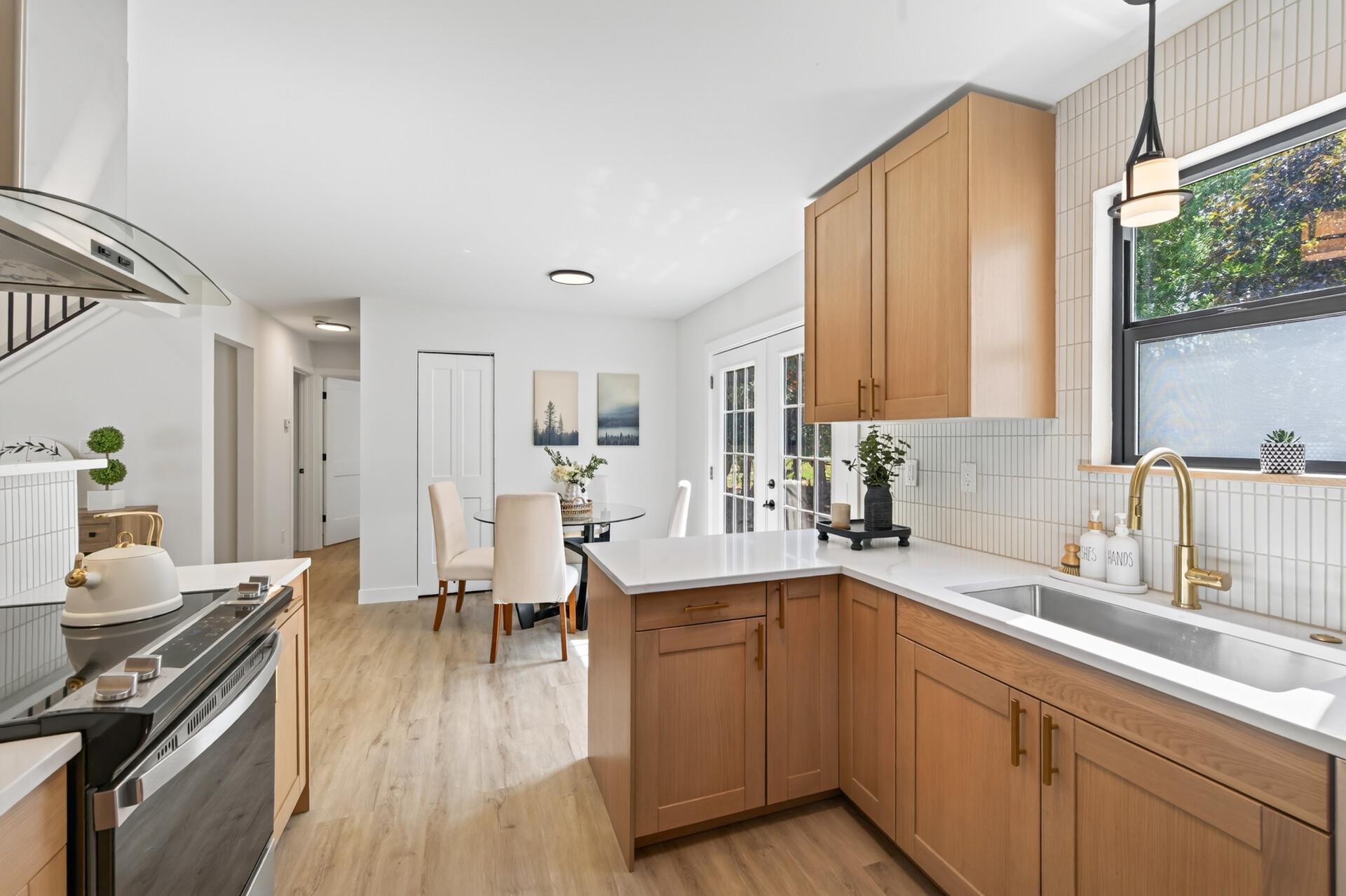 View of Residential at 364 County Road C, Roseville MN 55113, Roseville (14 of 44) - Mike Wilen | Minnesota Team Real Estate