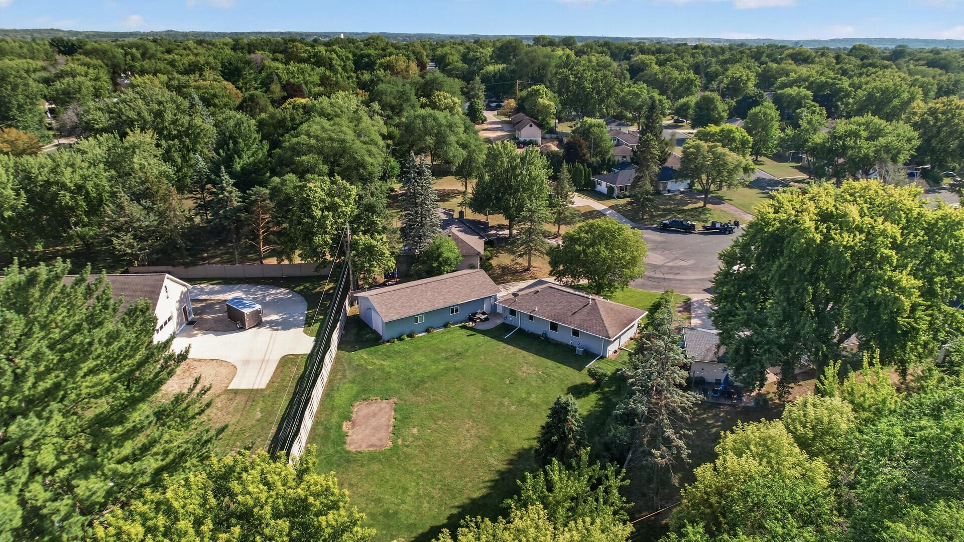 View of Residential at 4500 Nord Drive, Bloomington MN 55437, Bloomington (44 of 46) - Mike Wilen | Minnesota Team Real Estate