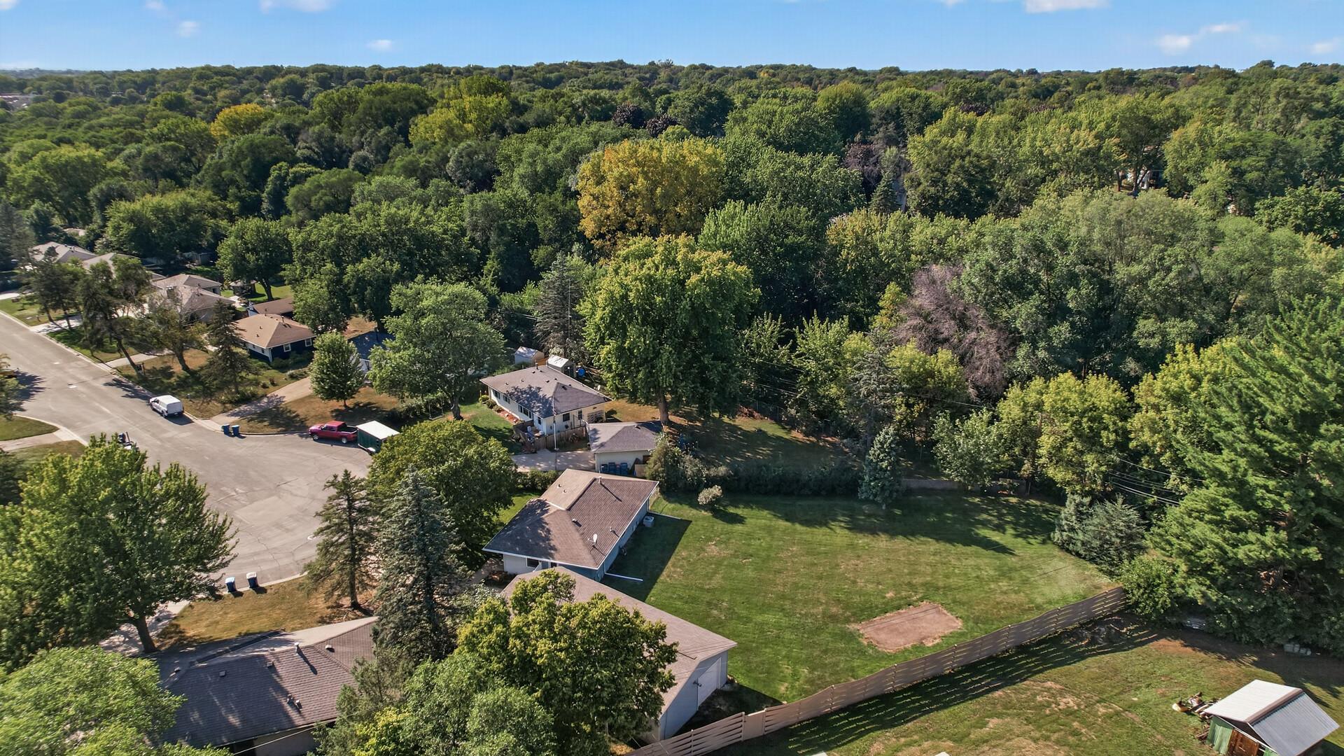 View of Residential at 4500 Nord Drive, Bloomington MN 55437, Bloomington (41 of 46) - Mike Wilen | Minnesota Team Real Estate