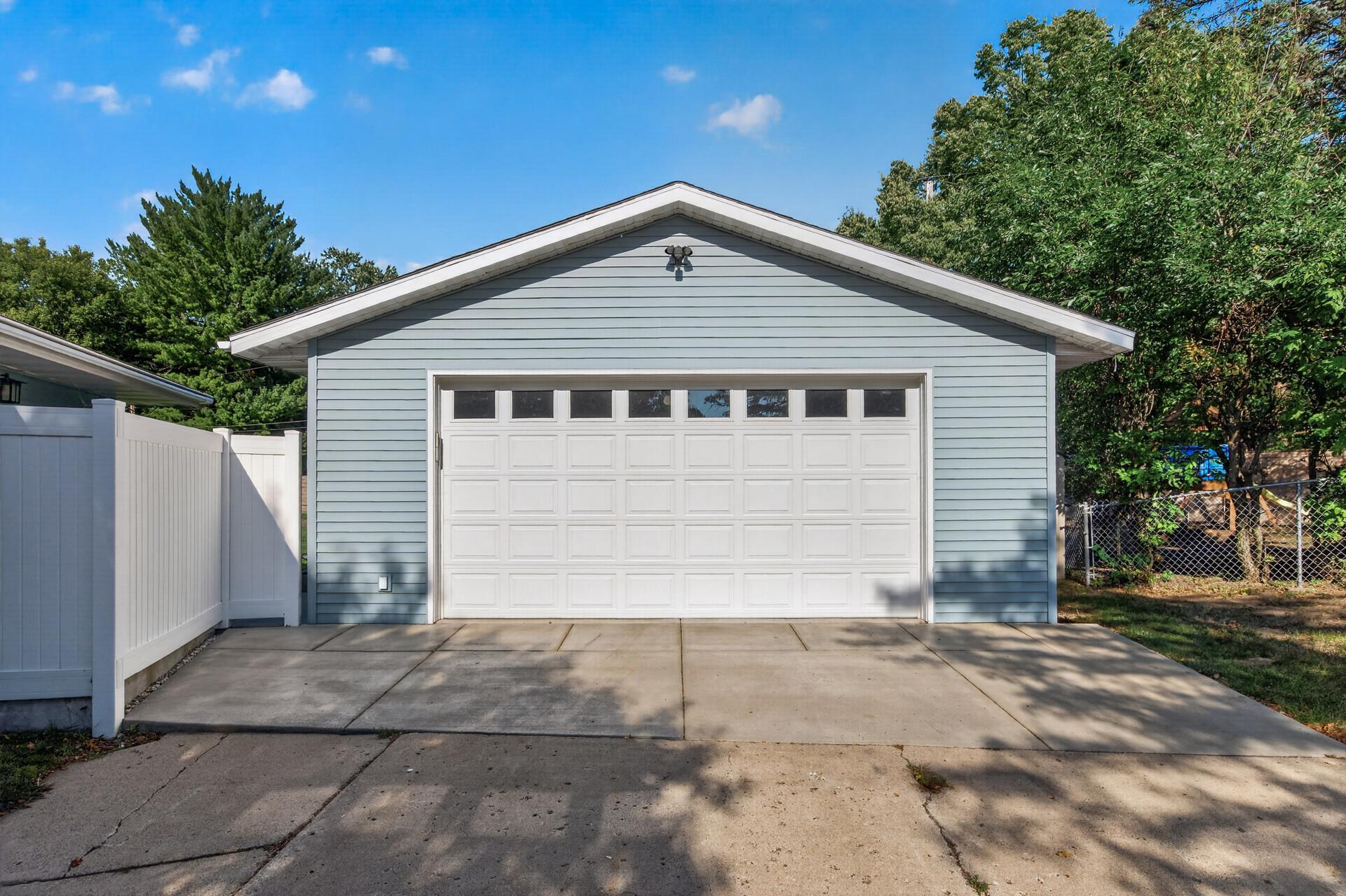 View of Residential at 4500 Nord Drive, Bloomington MN 55437, Bloomington (4 of 46) - Mike Wilen | Minnesota Team Real Estate