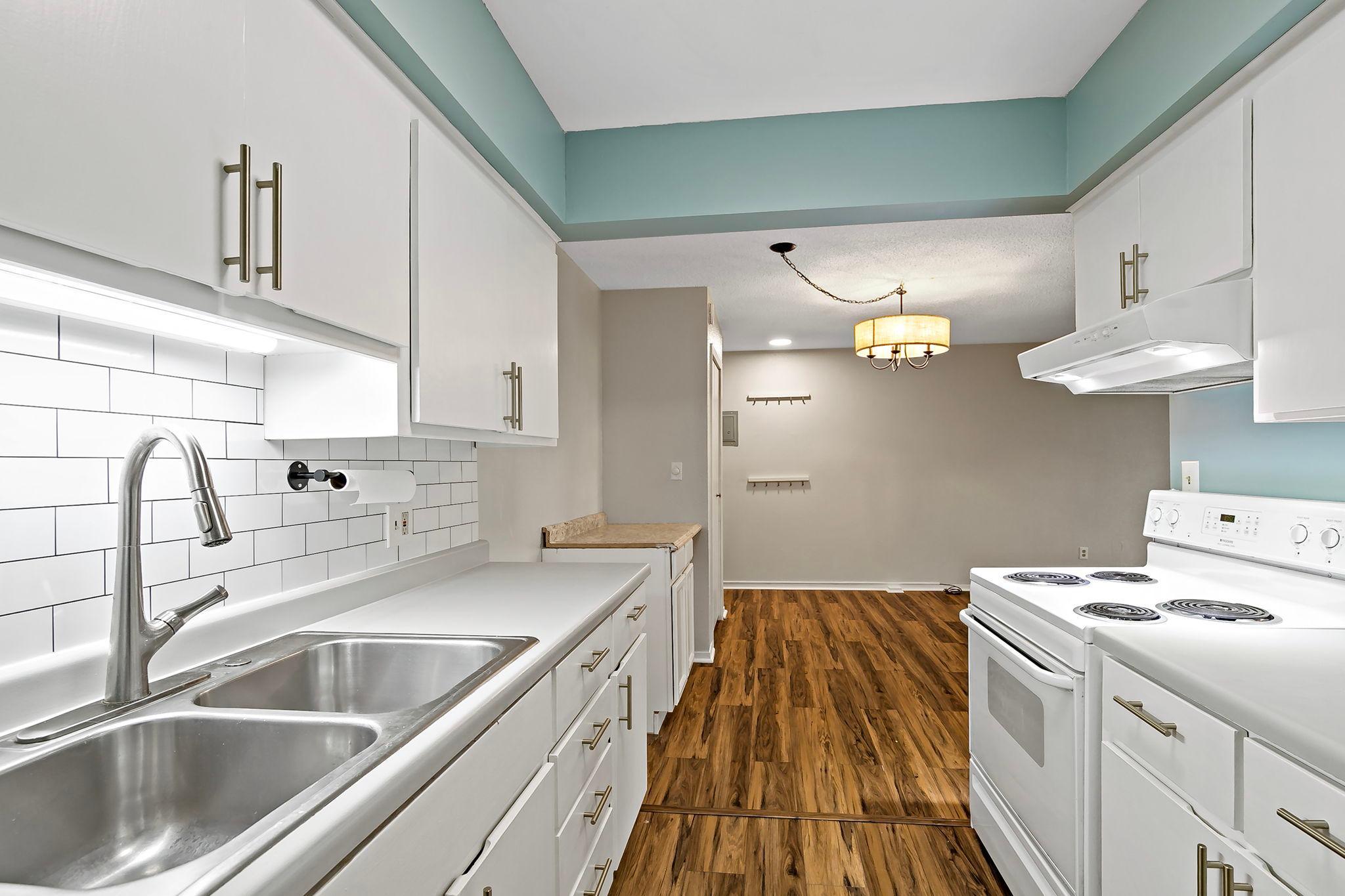 View of Residential at 7318 22nd Street #111, Saint Louis Park MN 55426, Saint Louis Park (10 of 30) - Mike Wilen | Minnesota Team Real Estate