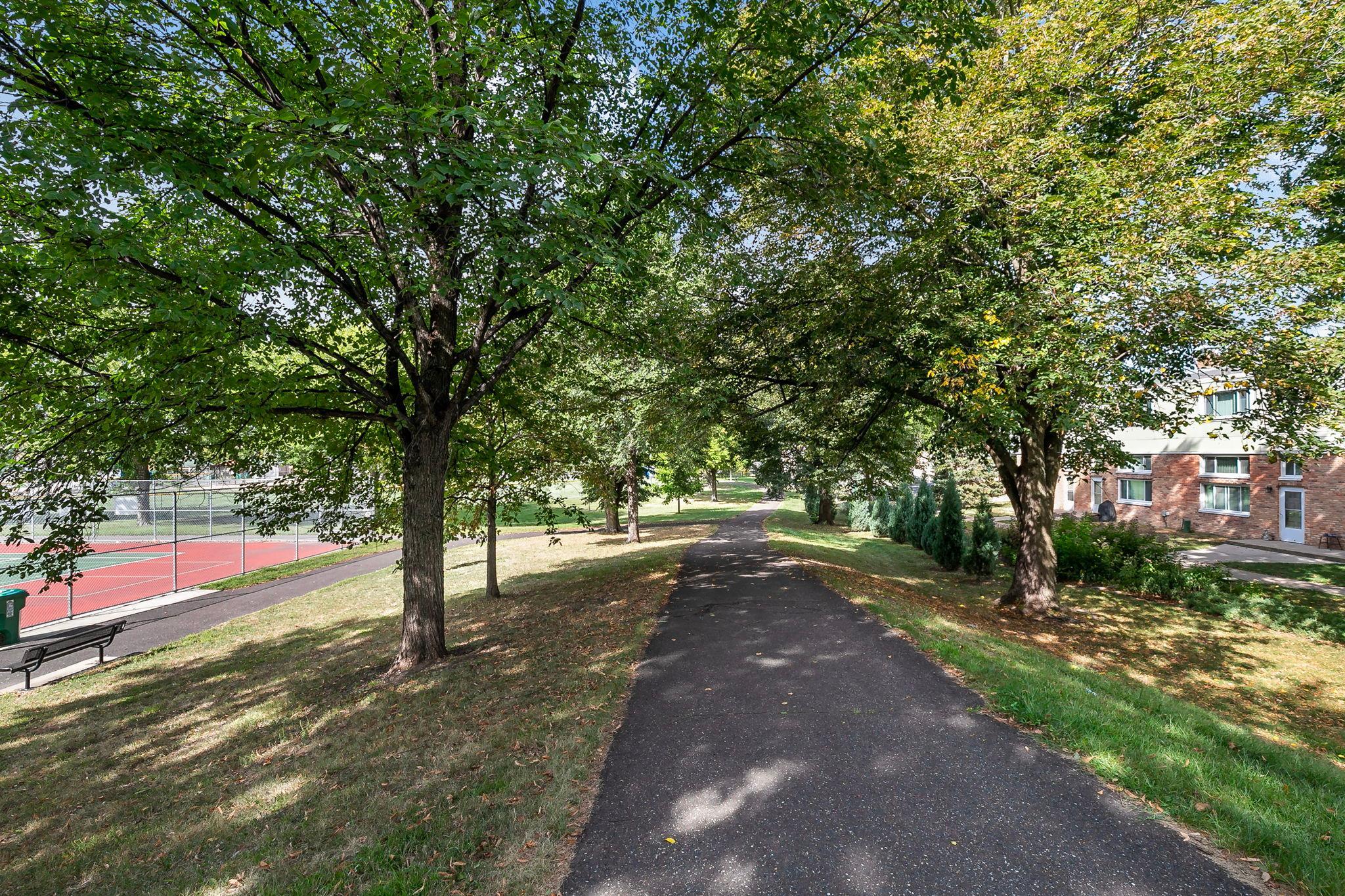 View of Residential at 7318 22nd Street #111, Saint Louis Park MN 55426, Saint Louis Park (24 of 30) - Mike Wilen | Minnesota Team Real Estate