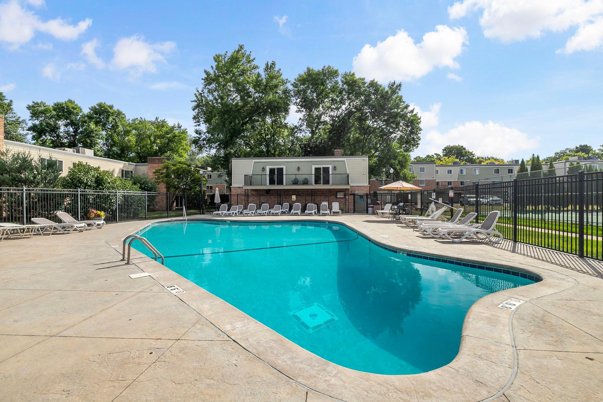 View of Residential at 7318 22nd Street #111, Saint Louis Park MN 55426, Saint Louis Park (19 of 30) - Mike Wilen | Minnesota Team Real Estate