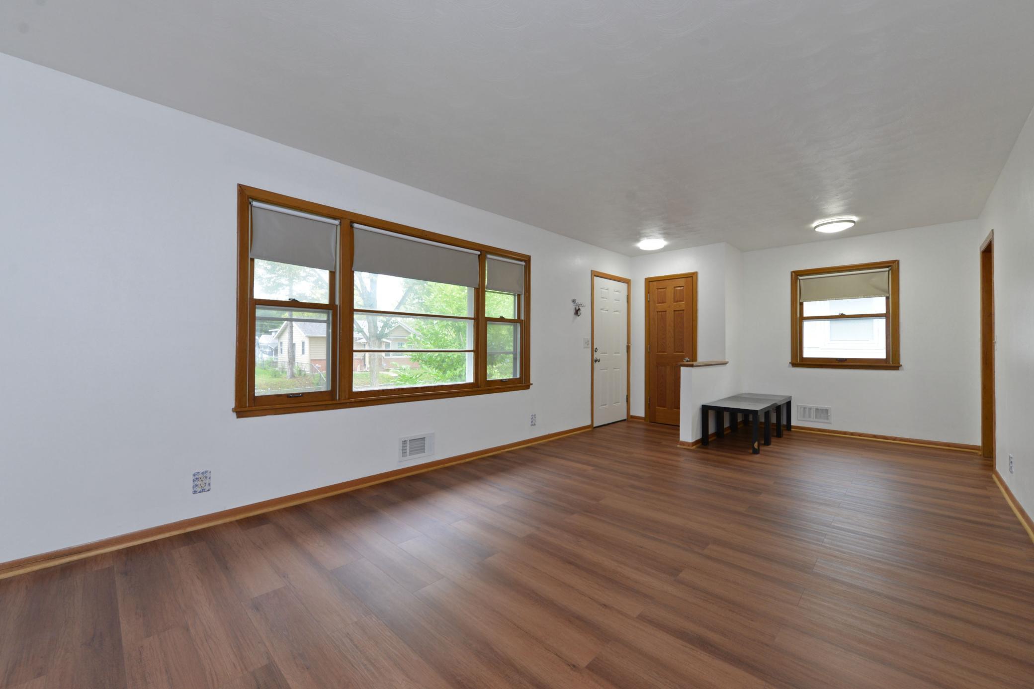 View of Residential at 822 Morgan Avenue, Minneapolis MN 55411, Minneapolis (4 of 28) - Mike Wilen | Minnesota Team Real Estate