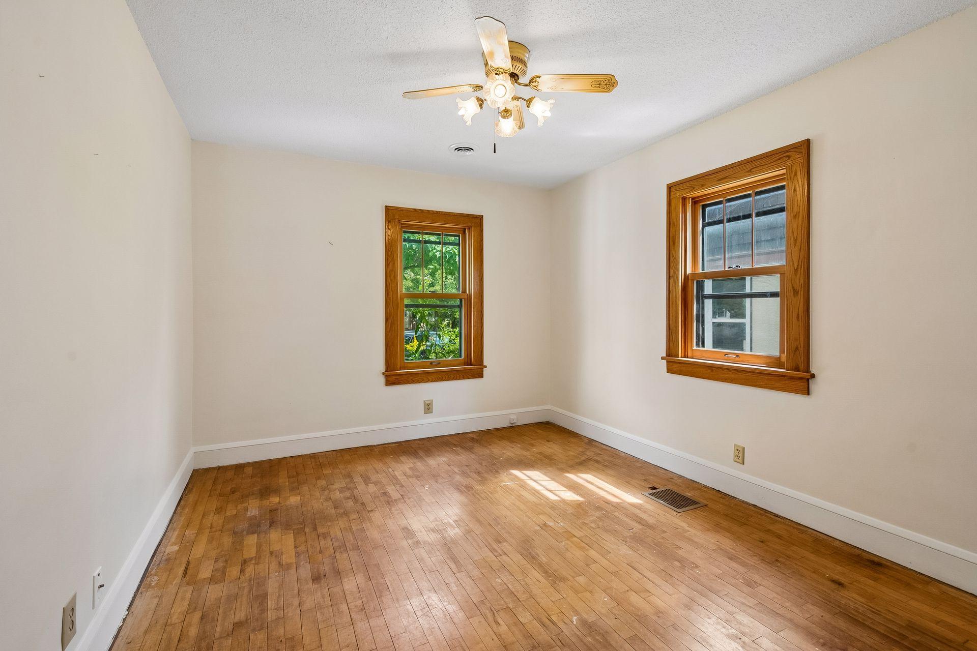 View of Residential at 5010 29th Avenue, Minneapolis MN 55417, Minneapolis (11 of 30) - Mike Wilen | Minnesota Team Real Estate