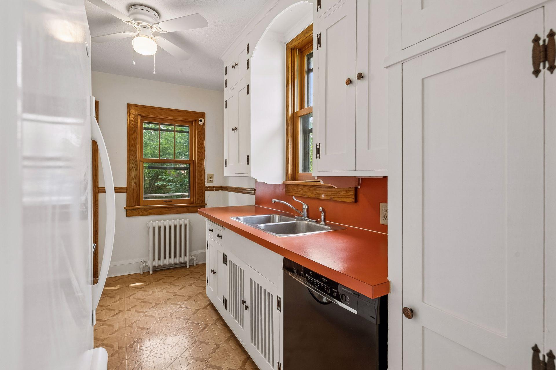 View of Residential at 5010 29th Avenue, Minneapolis MN 55417, Minneapolis (10 of 30) - Mike Wilen | Minnesota Team Real Estate