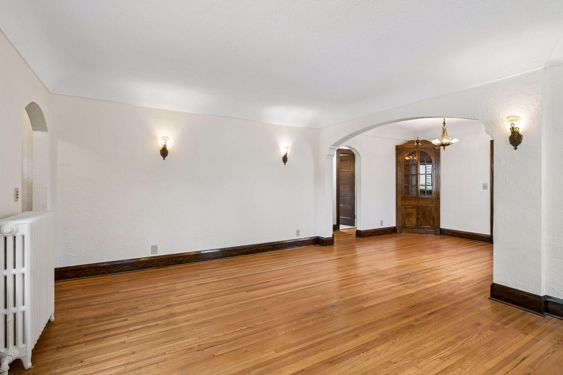 View of Residential at 5010 29th Avenue, Minneapolis MN 55417, Minneapolis (6 of 30) - Mike Wilen | Minnesota Team Real Estate