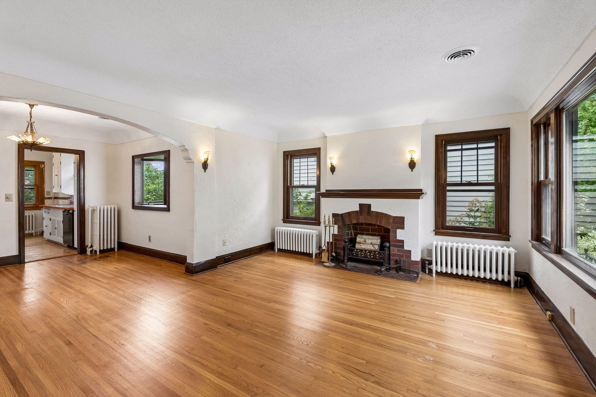 View of Residential at 5010 29th Avenue, Minneapolis MN 55417, Minneapolis (4 of 30) - Mike Wilen | Minnesota Team Real Estate