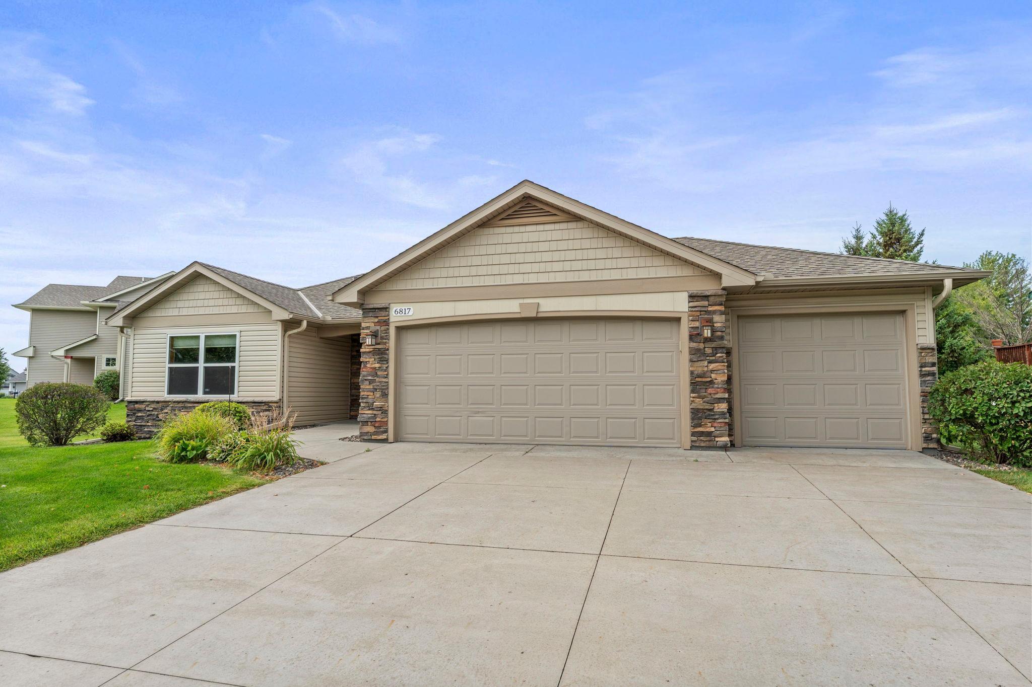 View of Residential at 6817 90th Avenue, Brooklyn Park MN 55445, Brooklyn Park (2 of 50) - Mike Wilen | Minnesota Team Real Estate