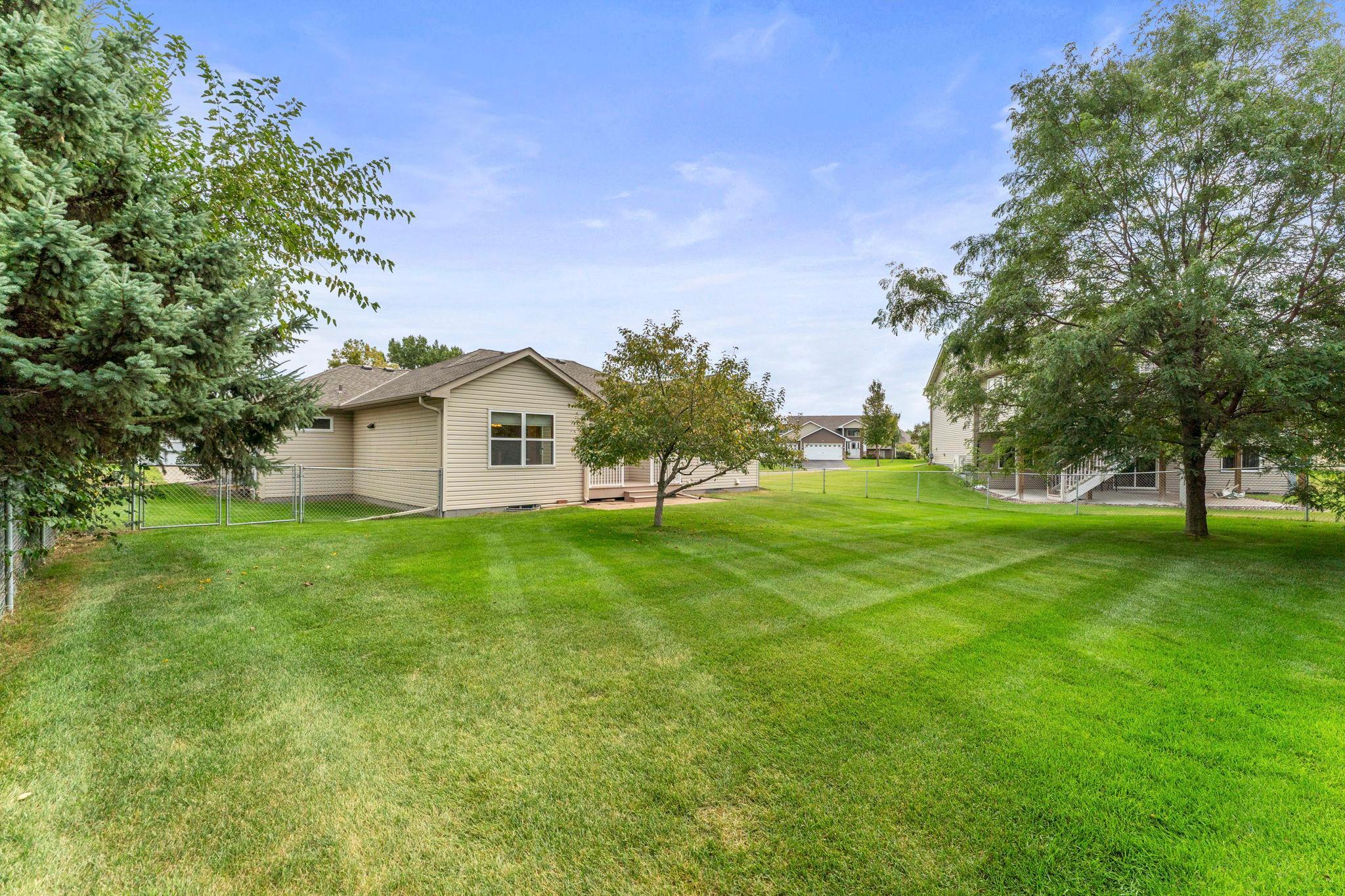 View of Residential at 6817 90th Avenue, Brooklyn Park MN 55445, Brooklyn Park (49 of 50) - Mike Wilen | Minnesota Team Real Estate