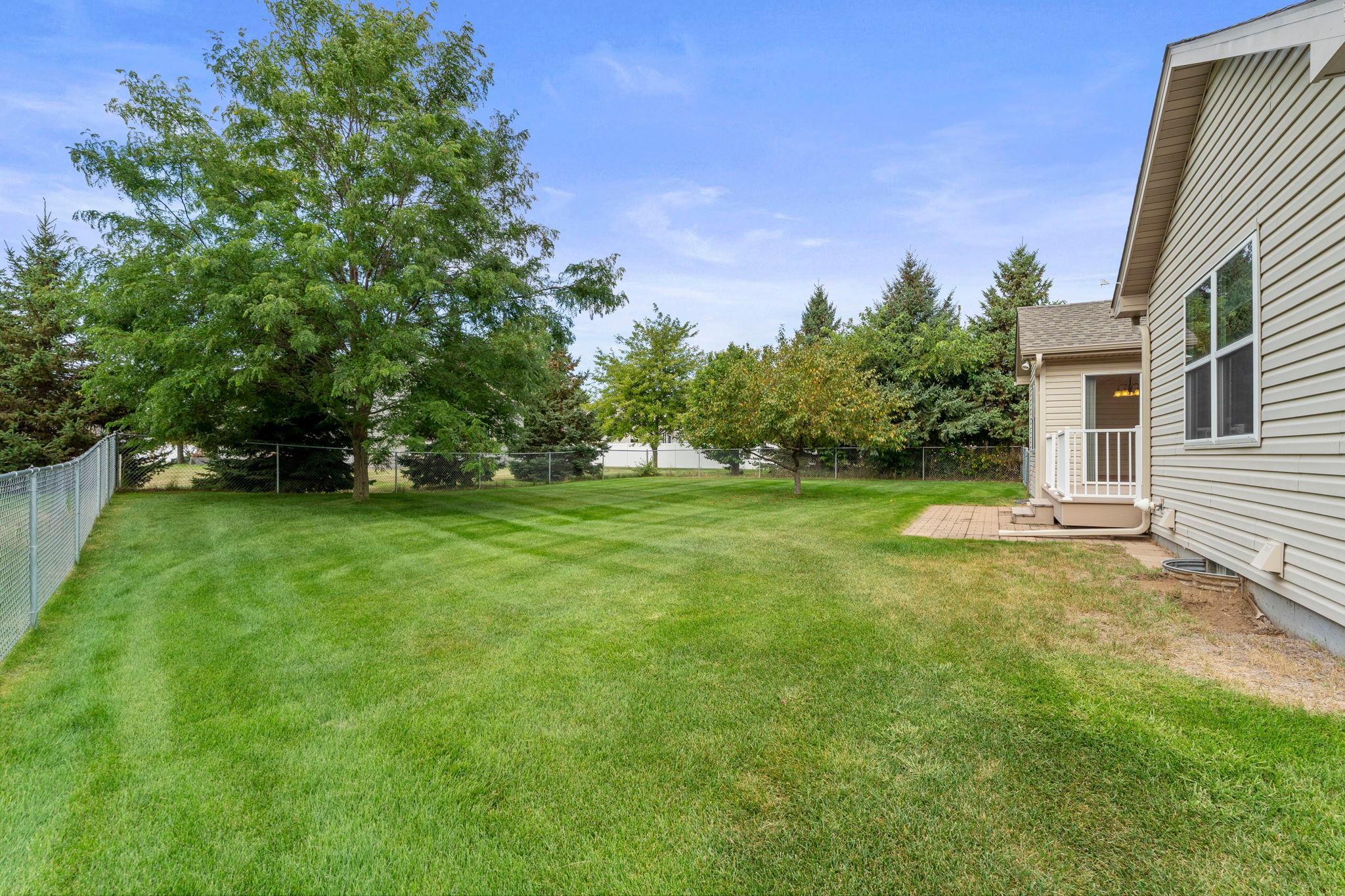 View of Residential at 6817 90th Avenue, Brooklyn Park MN 55445, Brooklyn Park (47 of 50) - Mike Wilen | Minnesota Team Real Estate