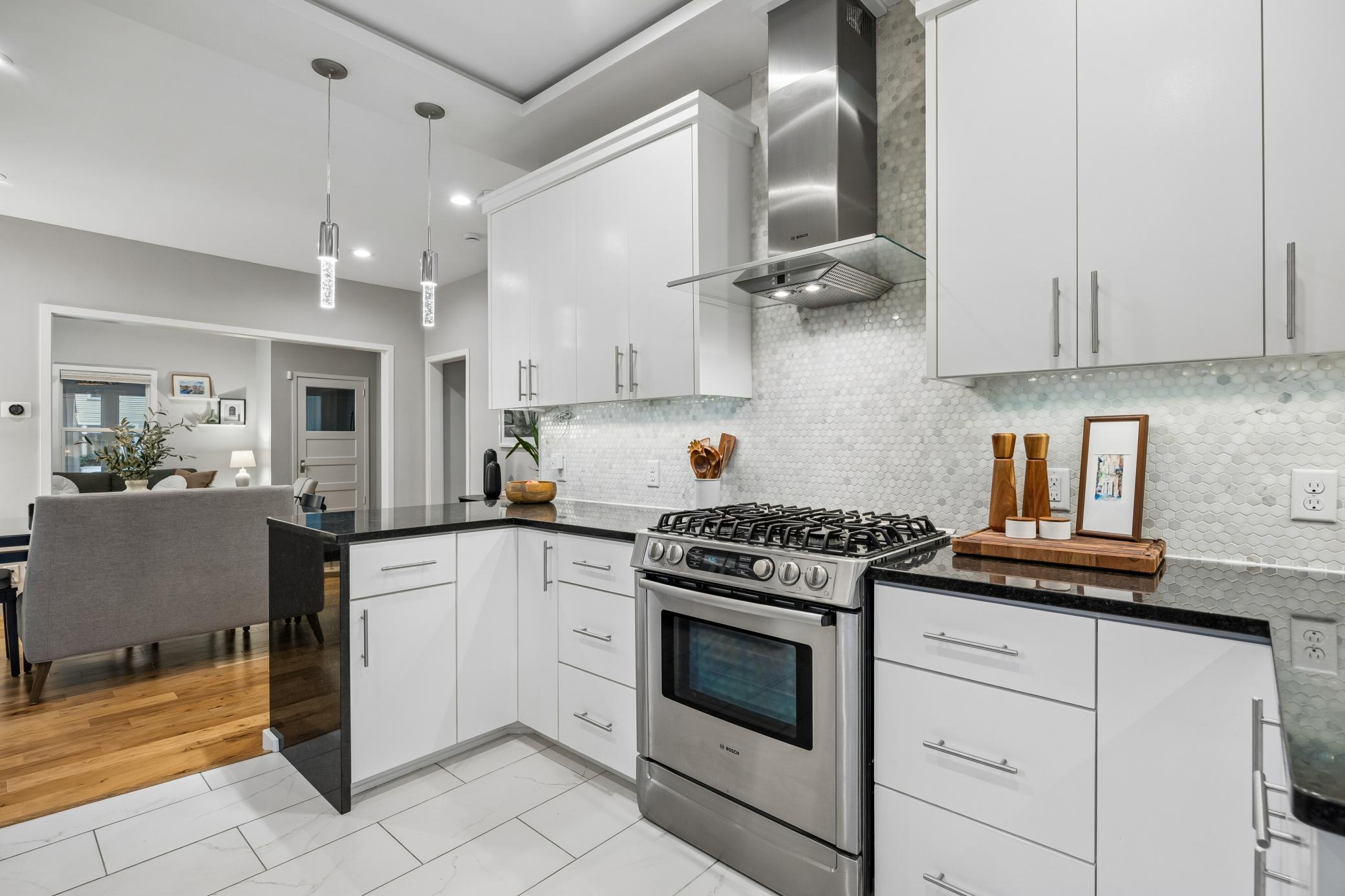 View of Residential at 3015 Colfax Avenue, Minneapolis MN 55408, Minneapolis (19 of 49) - Mike Wilen | Minnesota Team Real Estate