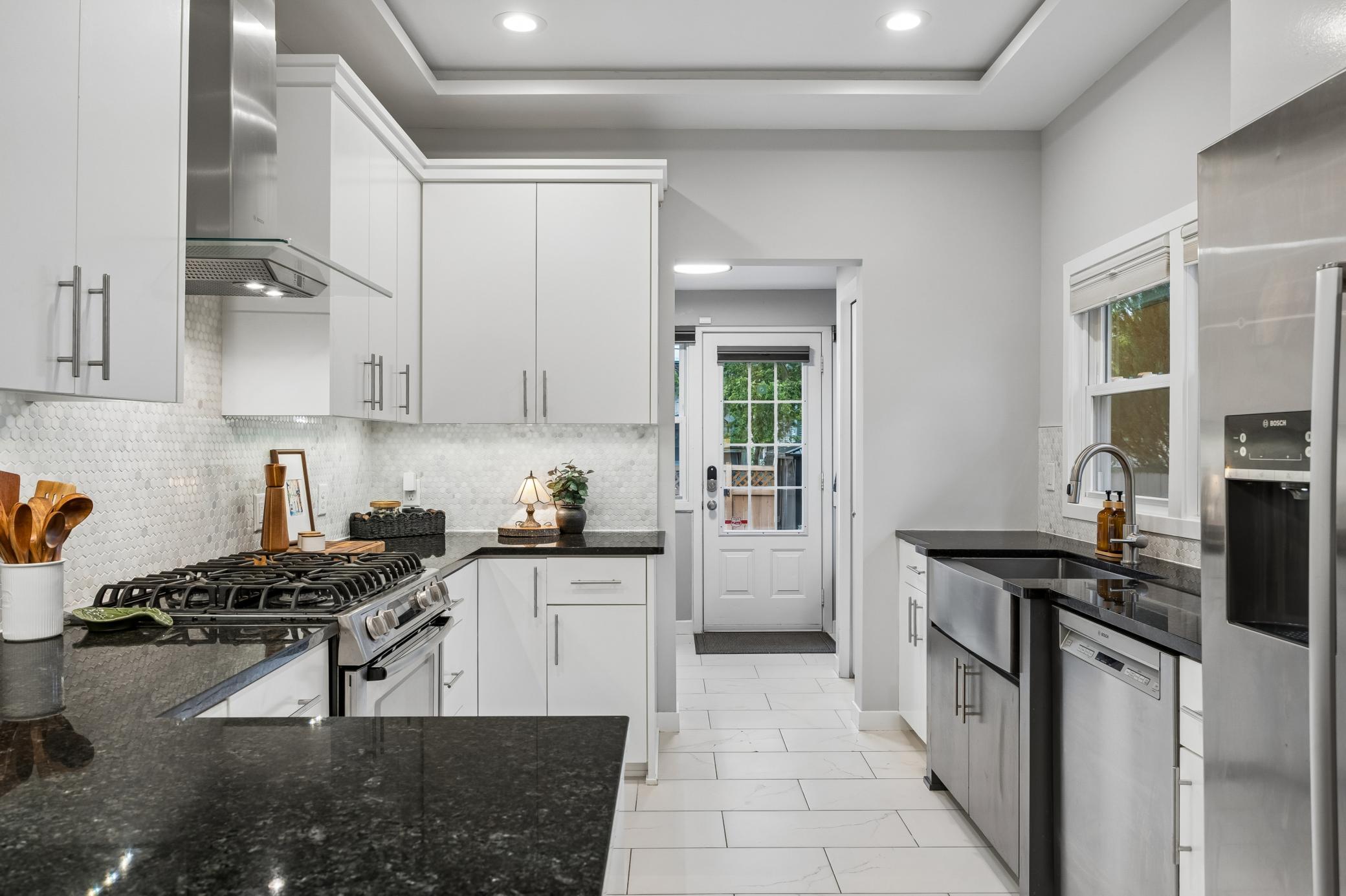 View of Residential at 3015 Colfax Avenue, Minneapolis MN 55408, Minneapolis (17 of 49) - Mike Wilen | Minnesota Team Real Estate