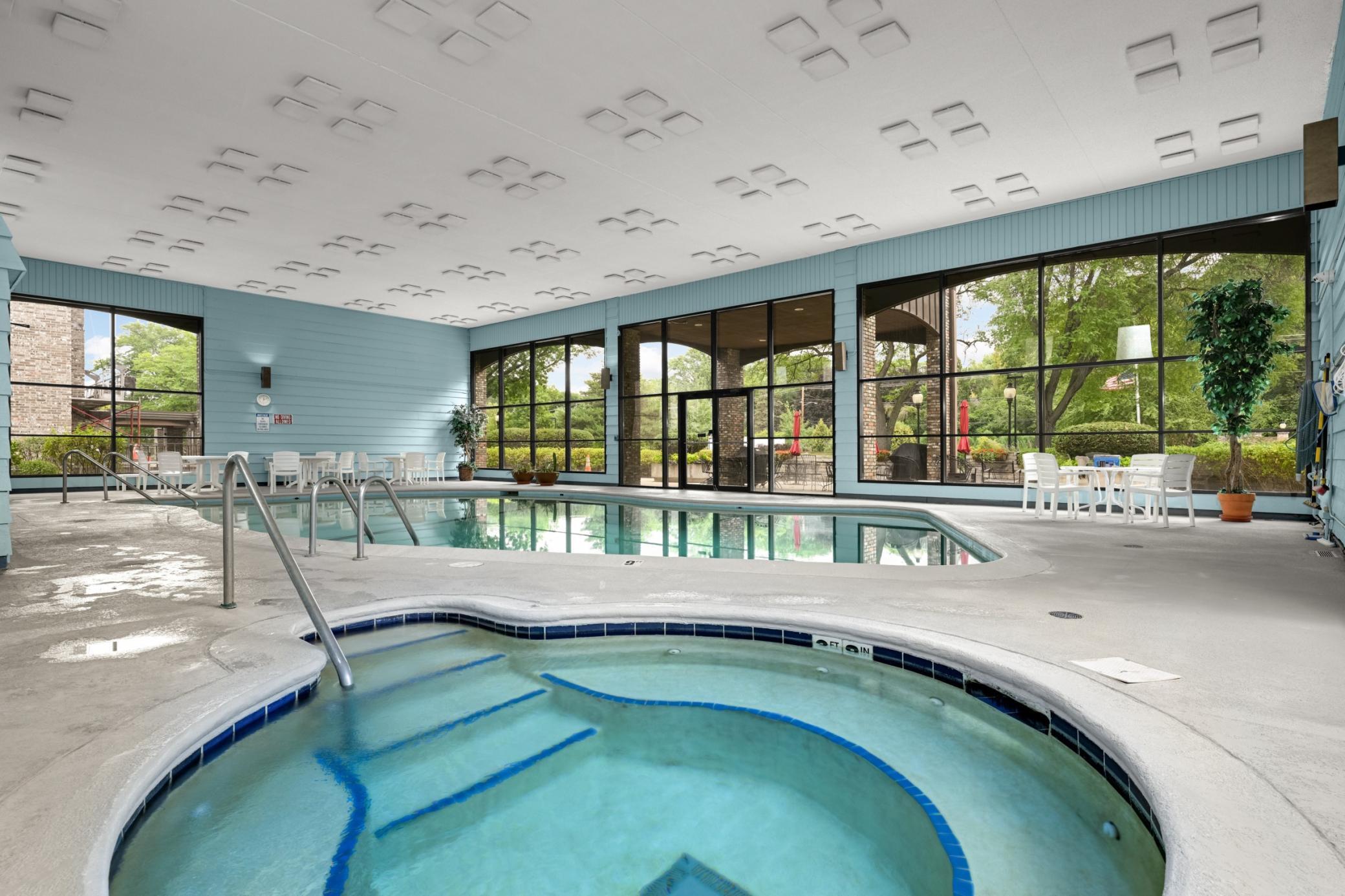 View of Residential at 1077 Sibley Memorial Highway #605, Mendota Heights MN 55118, Mendota Heights (35 of 40) - Mike Wilen | Minnesota Team Real Estate
