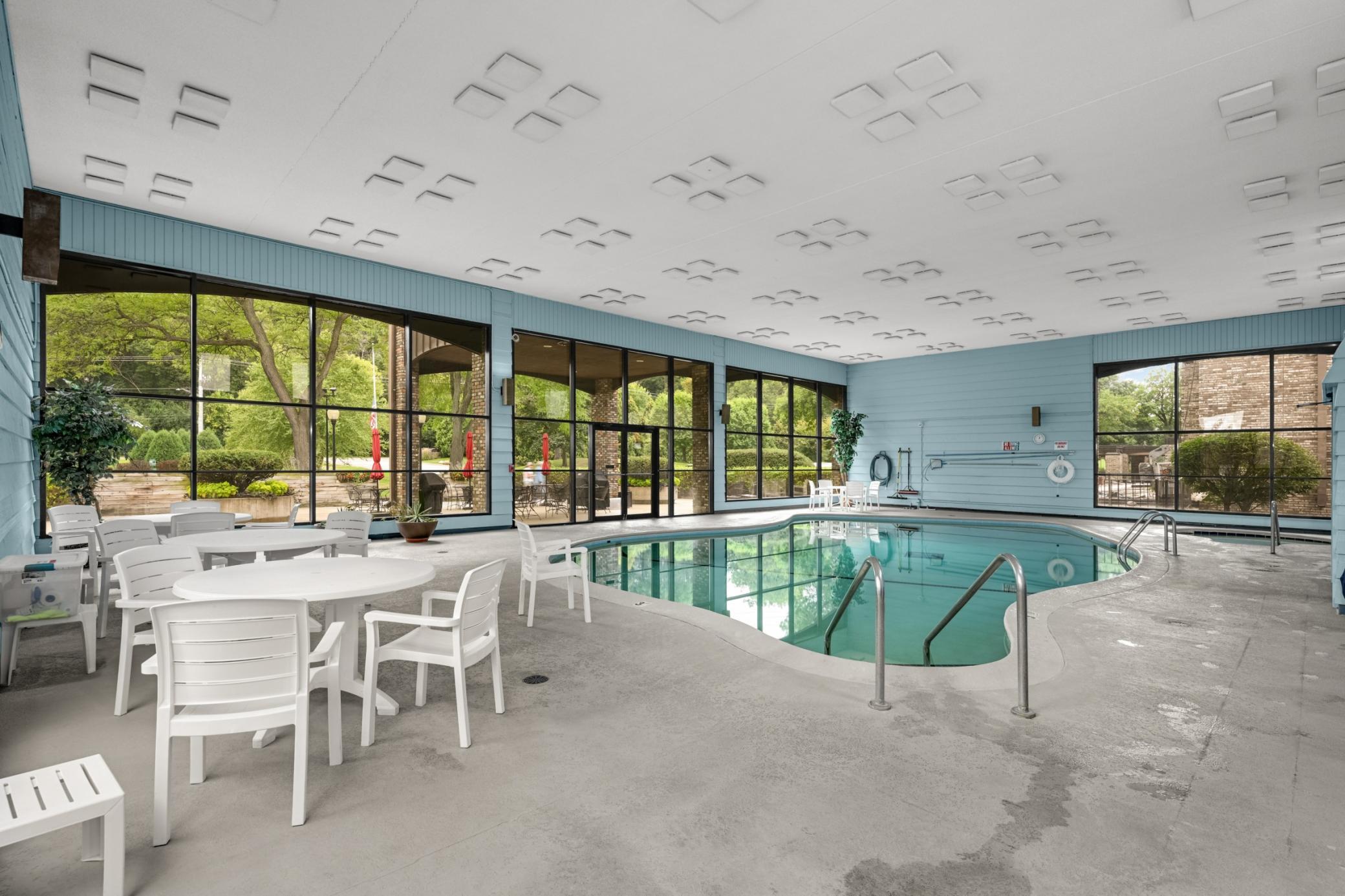 View of Residential at 1077 Sibley Memorial Highway #605, Mendota Heights MN 55118, Mendota Heights (34 of 40) - Mike Wilen | Minnesota Team Real Estate