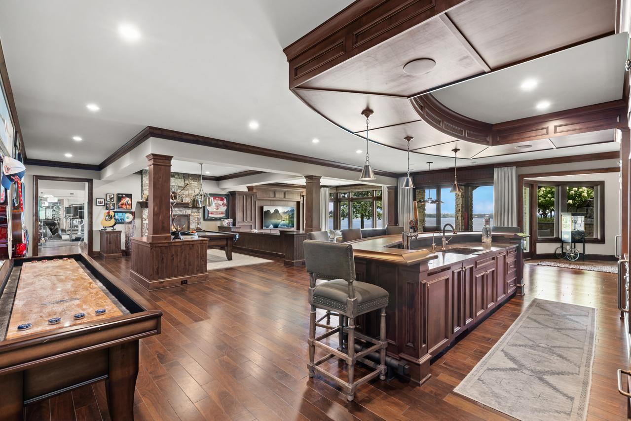 View of Residential at 372 Ferndale Road, Wayzata MN 55391, Wayzata (40 of 81) - Mike Wilen | Minnesota Team Real Estate