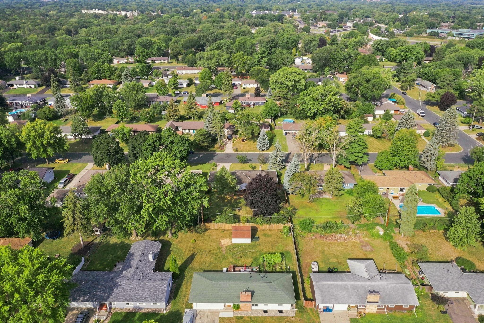 View of Residential at 10019 Fremont Avenue, Bloomington MN 55431, Bloomington (27 of 31) - Mike Wilen | Minnesota Team Real Estate
