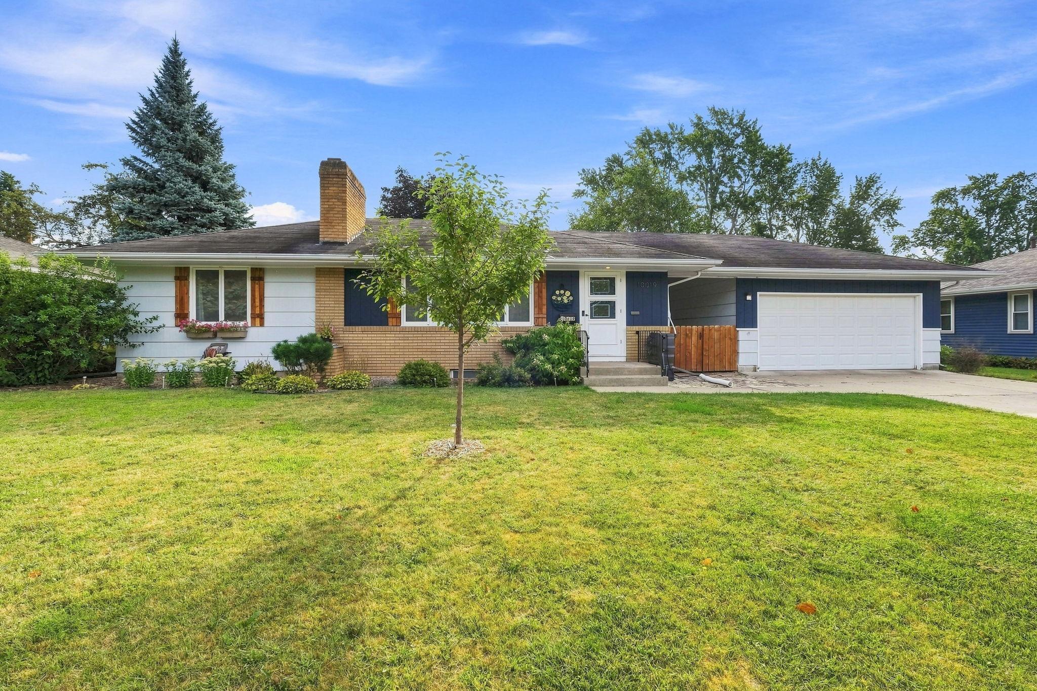 View of Single Family at 10019 Fremont Avenue, Bloomington - Mike Wilen | Minnesota Team Real Estate
