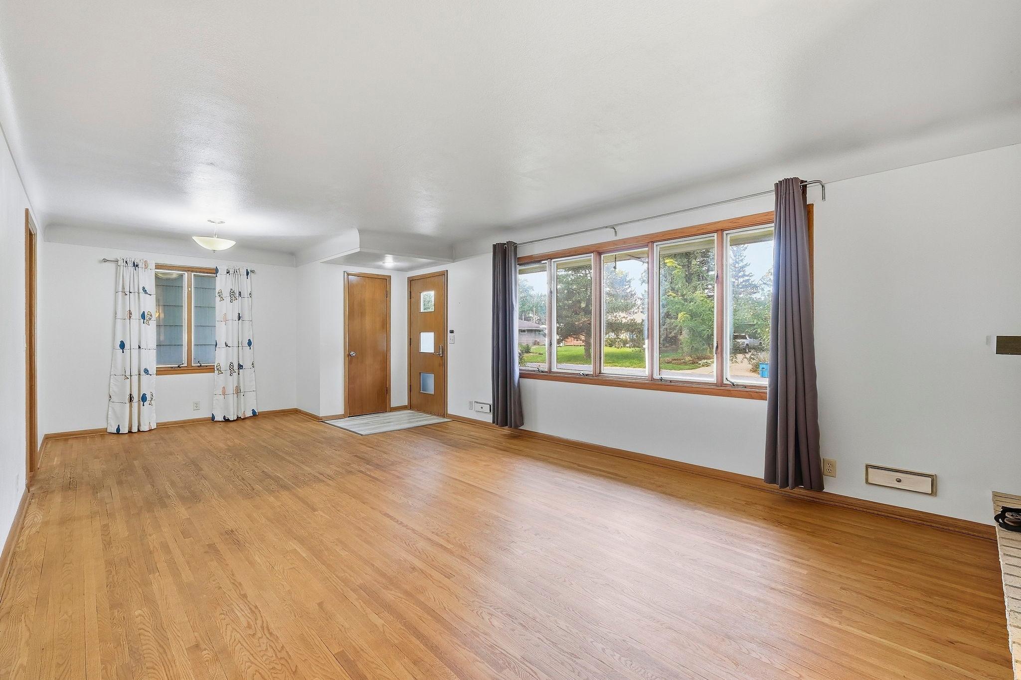 View of Residential at 10019 Fremont Avenue, Bloomington MN 55431, Bloomington (5 of 42) - Mike Wilen | Minnesota Team Real Estate
