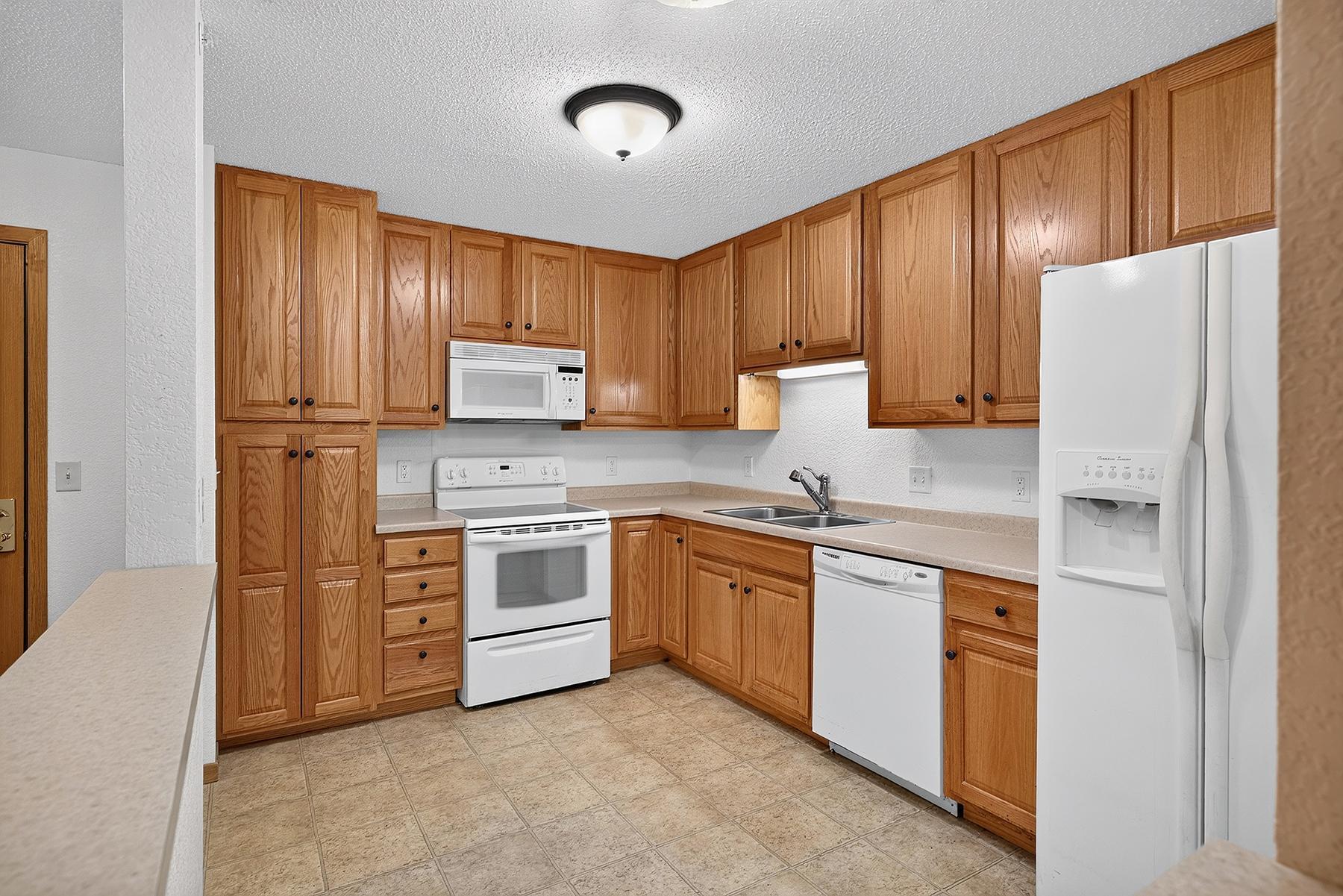 View of Residential at 1600 Arundel Street #309, Saint Paul MN 55117, Saint Paul (5 of 33) - Mike Wilen | Minnesota Team Real Estate