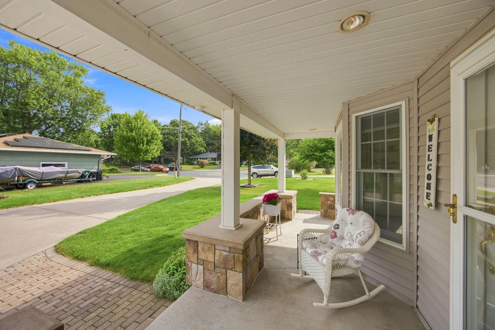 View of Residential at 7806 Gloria Circle, Mounds View MN 55112, Mounds View (3 of 83) - Mike Wilen | Minnesota Team Real Estate