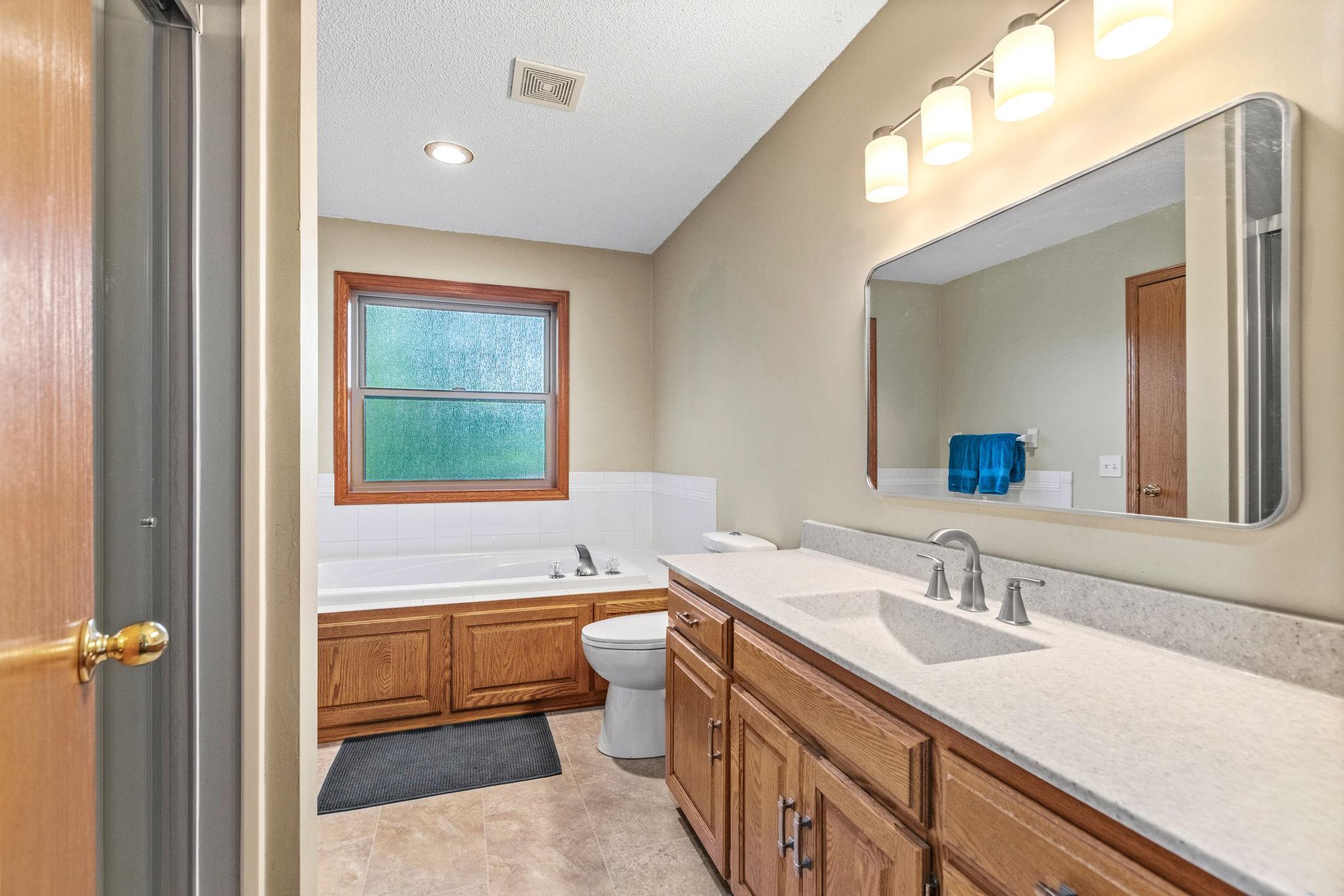 View of Residential at 17781 Jasper Court, Lakeville MN 55044, Lakeville (12 of 29) - Mike Wilen | Minnesota Team Real Estate