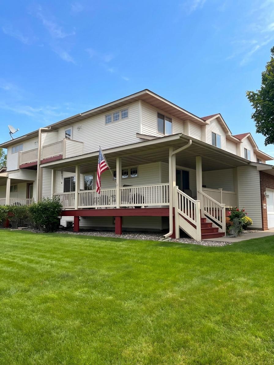 View of Residential at 8600 Tessman Circle, Brooklyn Park MN 55445, Brooklyn Park (2 of 31) - Mike Wilen | Minnesota Team Real Estate