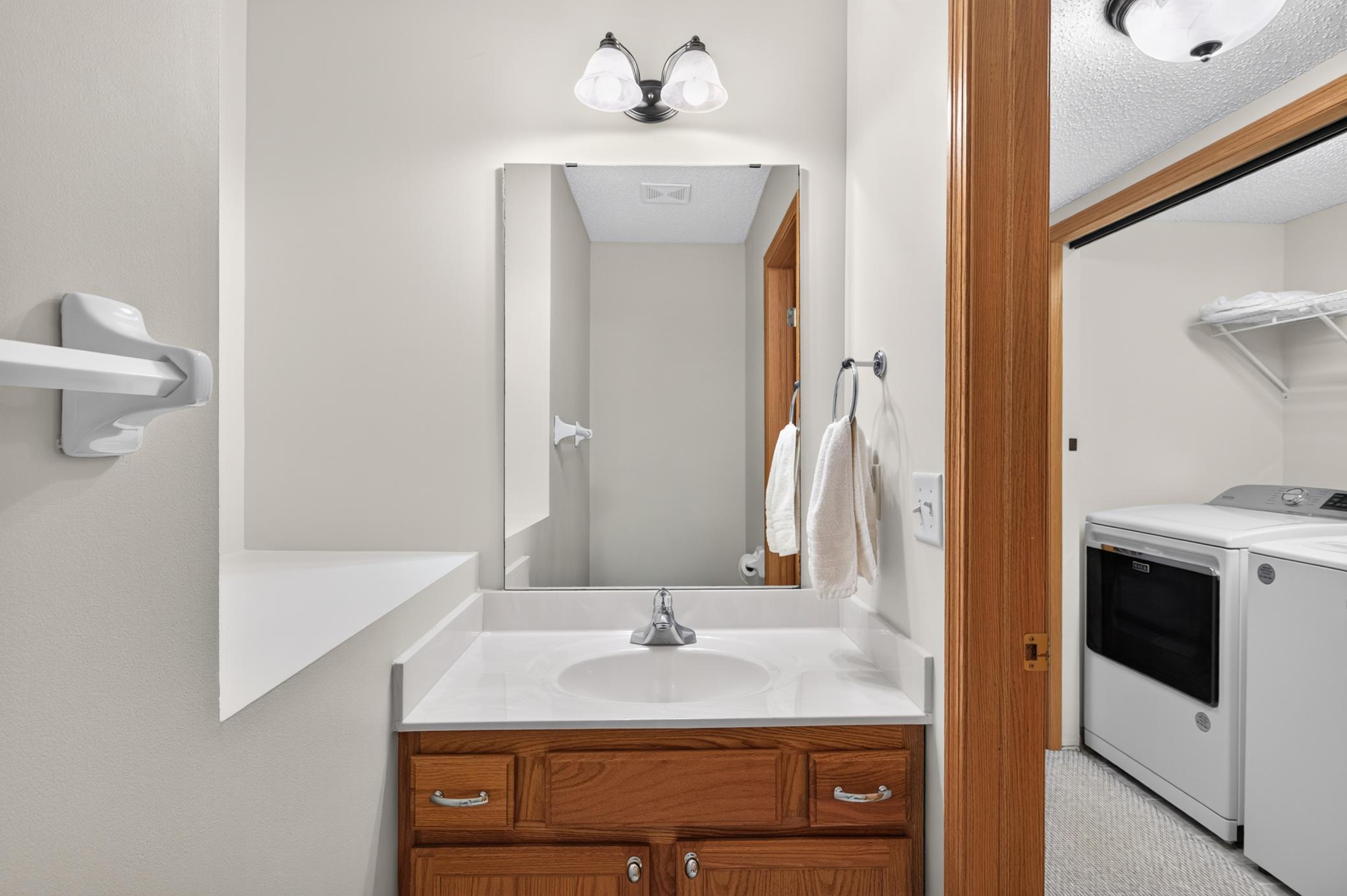 View of Residential at 8600 Tessman Circle, Brooklyn Park MN 55445, Brooklyn Park (30 of 31) - Mike Wilen | Minnesota Team Real Estate