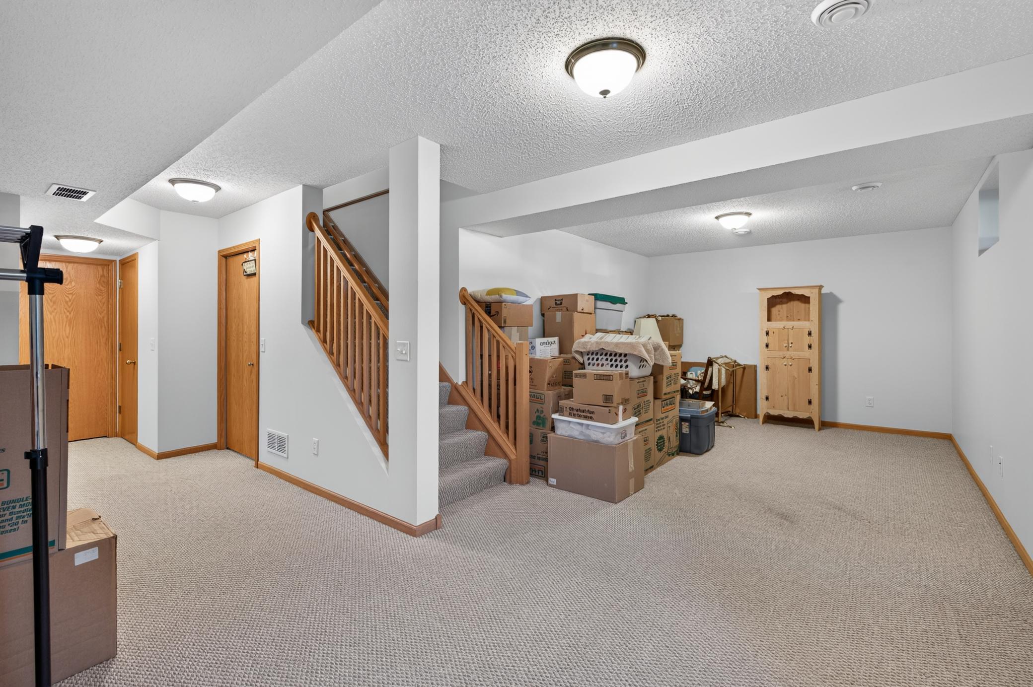 View of Residential at 8600 Tessman Circle, Brooklyn Park MN 55445, Brooklyn Park (26 of 31) - Mike Wilen | Minnesota Team Real Estate