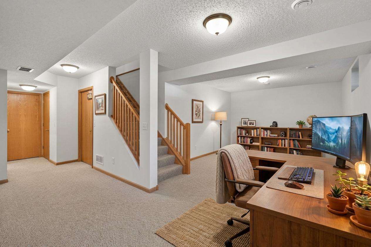 View of Residential at 8600 Tessman Circle, Brooklyn Park MN 55445, Brooklyn Park (27 of 28) - Mike Wilen | Minnesota Team Real Estate