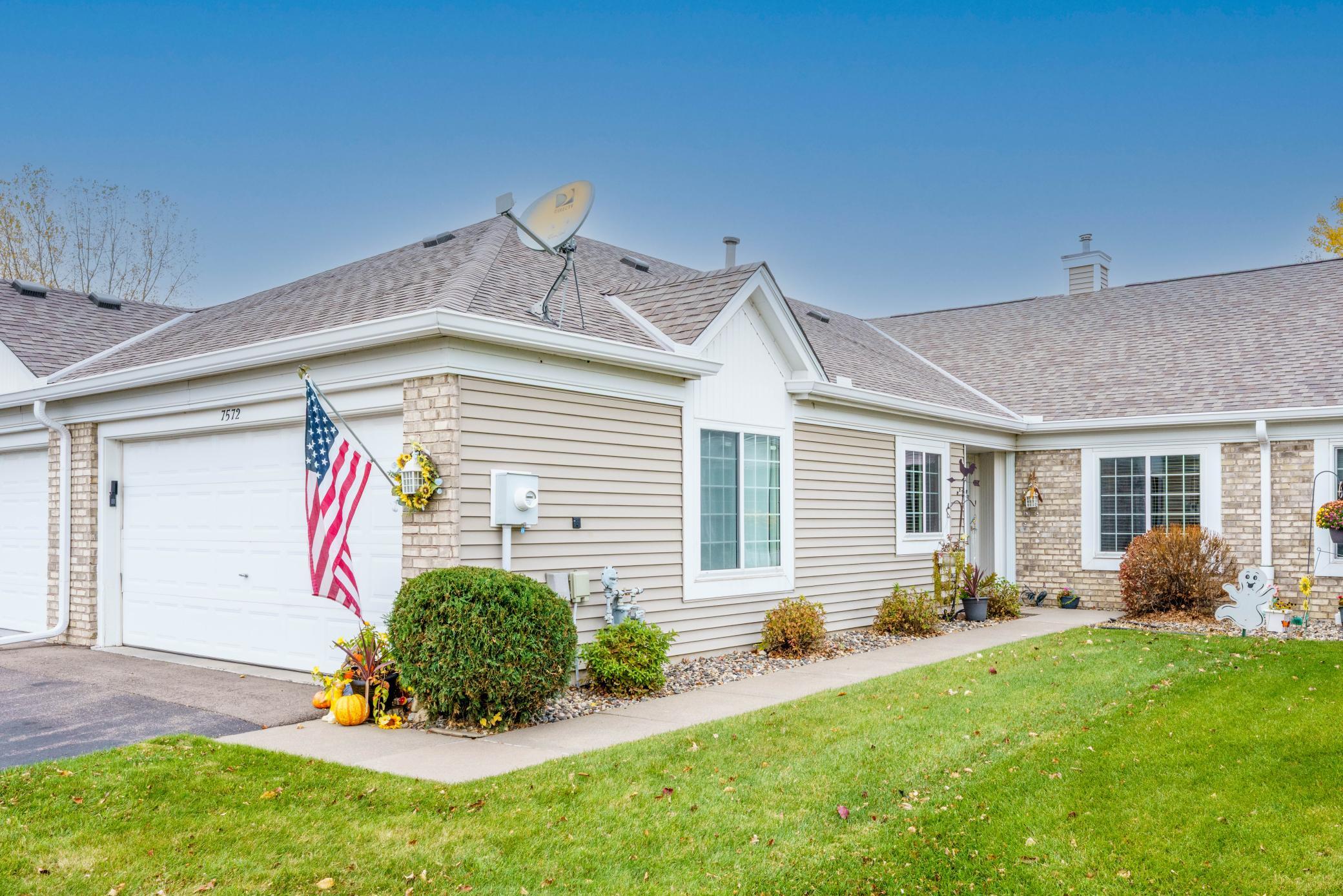 View of (TH) Side x Side at 7572 Ojibway Park Bay, Woodbury - Mike Wilen | Minnesota Team Real Estate