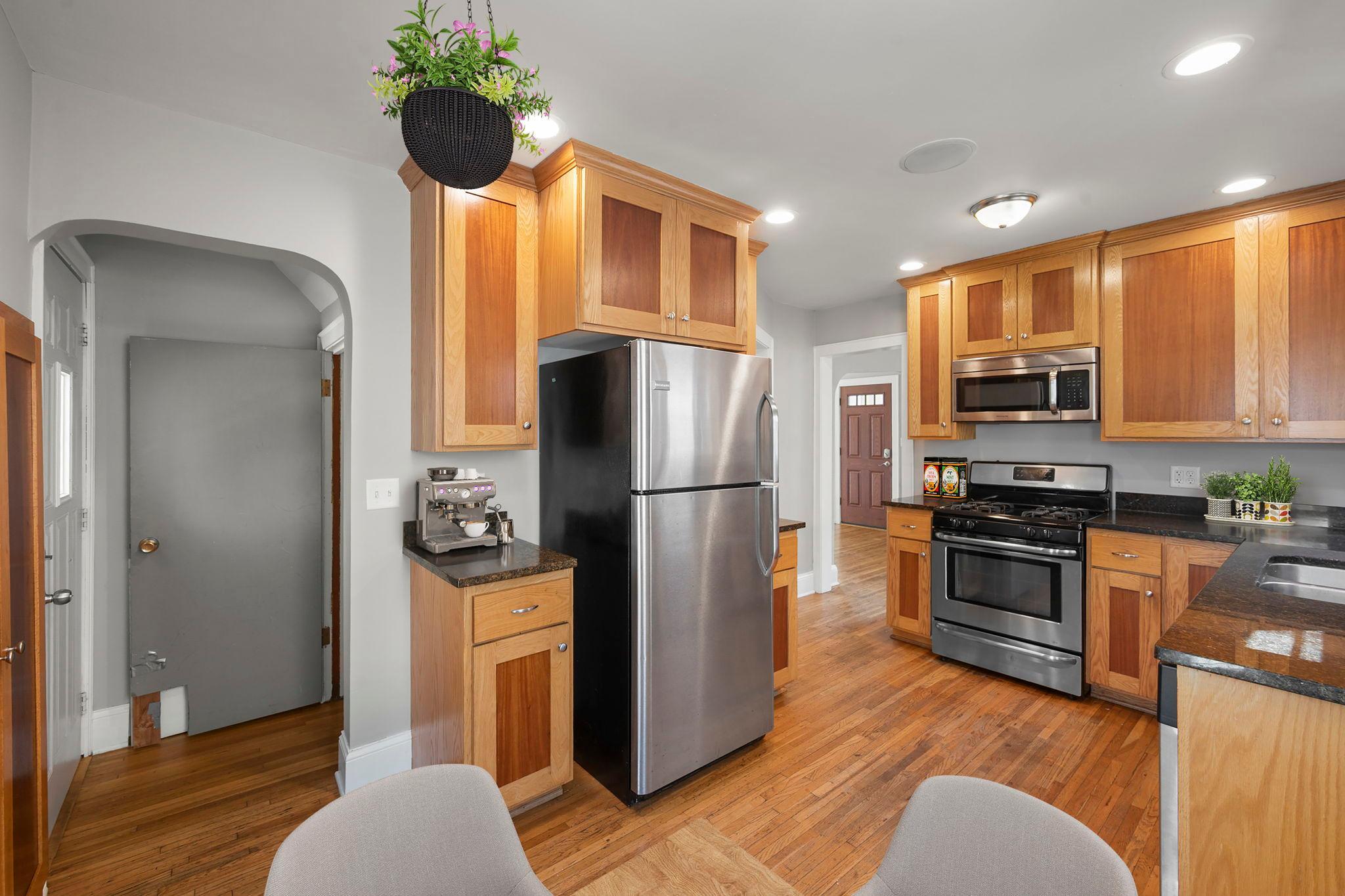 View of Residential at 5312 Chicago Avenue, Minneapolis MN 55417, Minneapolis (17 of 48) - Mike Wilen | Minnesota Team Real Estate