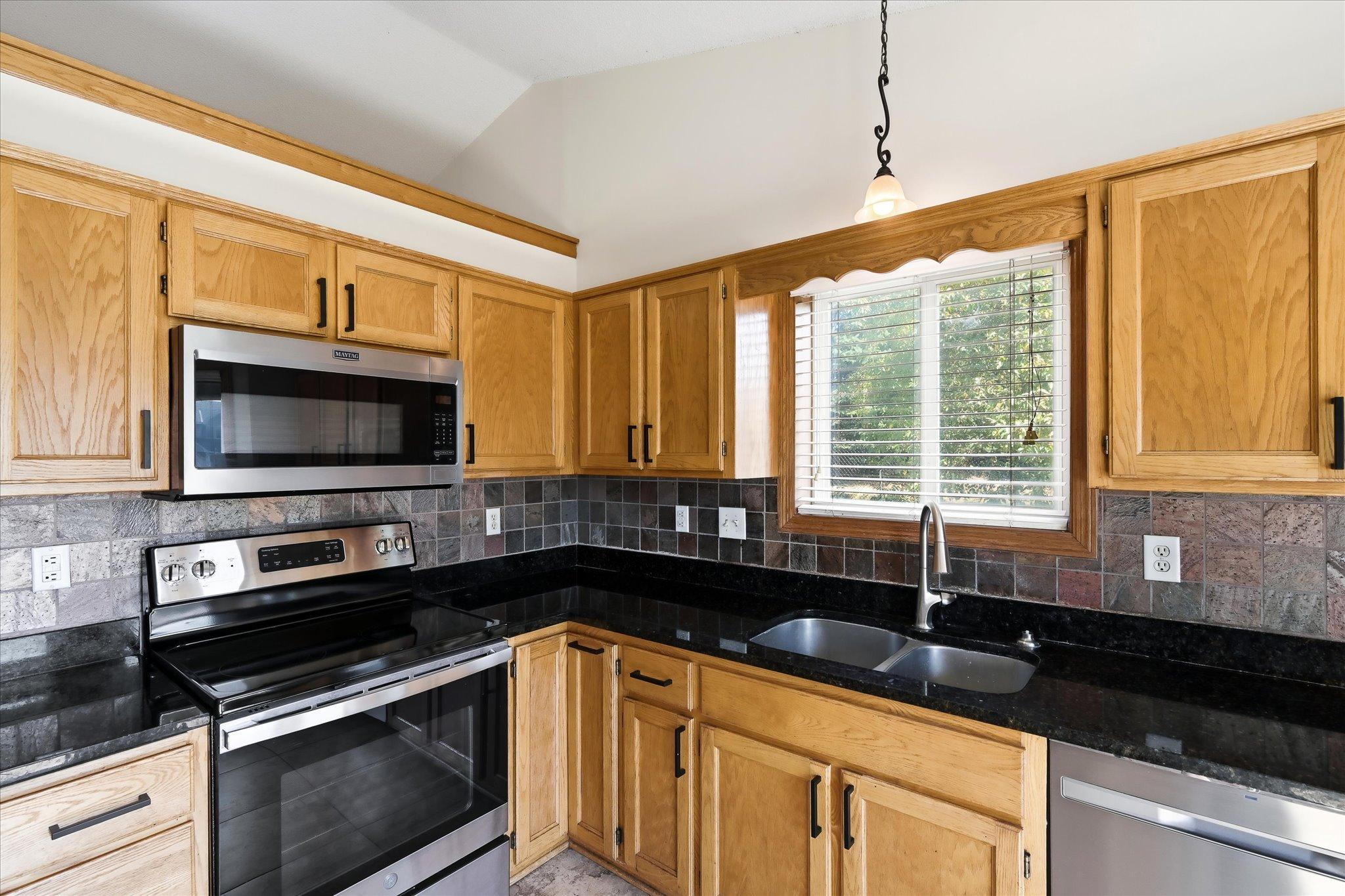 View of Residential at 9350 Parkside Drive, Woodbury MN 55125, Woodbury (7 of 52) - Mike Wilen | Minnesota Team Real Estate