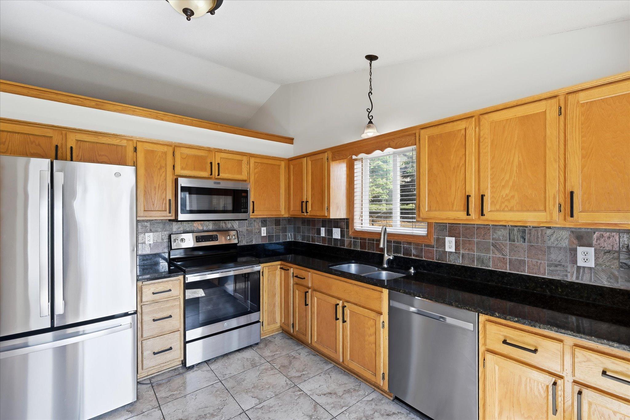 View of Residential at 9350 Parkside Drive, Woodbury MN 55125, Woodbury (6 of 52) - Mike Wilen | Minnesota Team Real Estate
