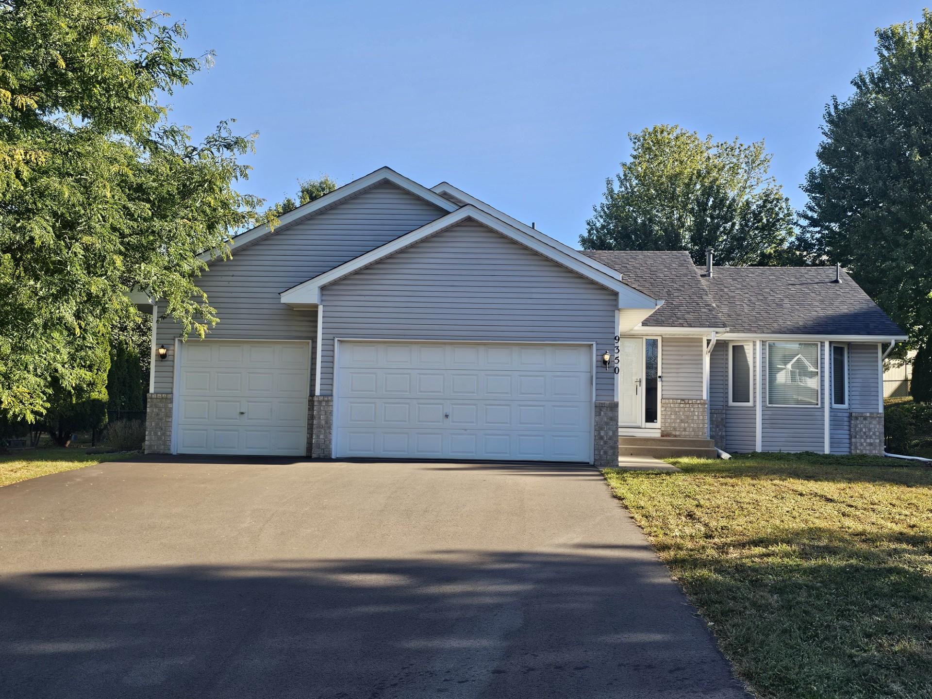 View of Residential at 9350 Parkside Drive, Woodbury MN 55125, Woodbury (2 of 52) - Mike Wilen | Minnesota Team Real Estate