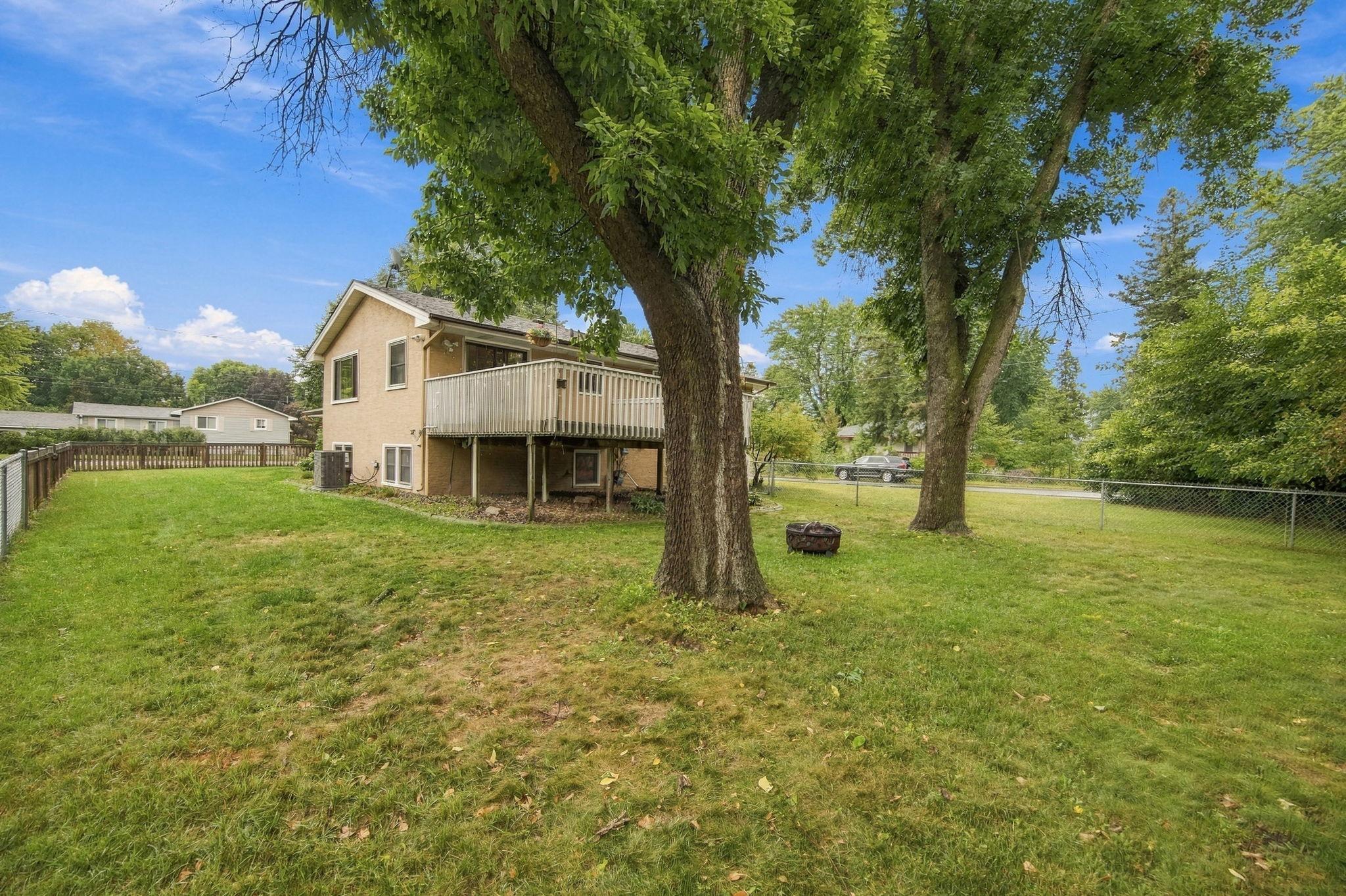 View of Residential at 1602 Long Lake Road, New Brighton MN 55112, New Brighton (27 of 29) - Mike Wilen | Minnesota Team Real Estate