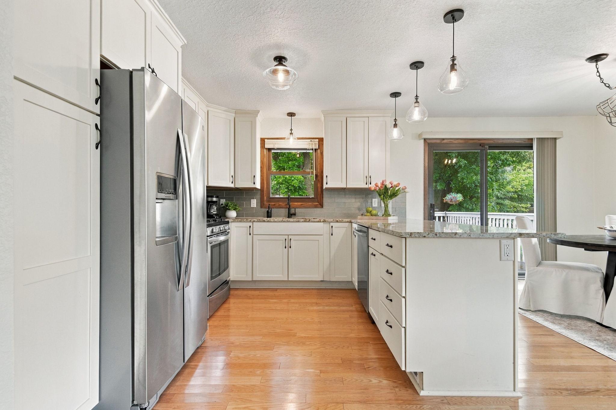View of Residential at 1602 Long Lake Road, New Brighton MN 55112, New Brighton (6 of 29) - Mike Wilen | Minnesota Team Real Estate