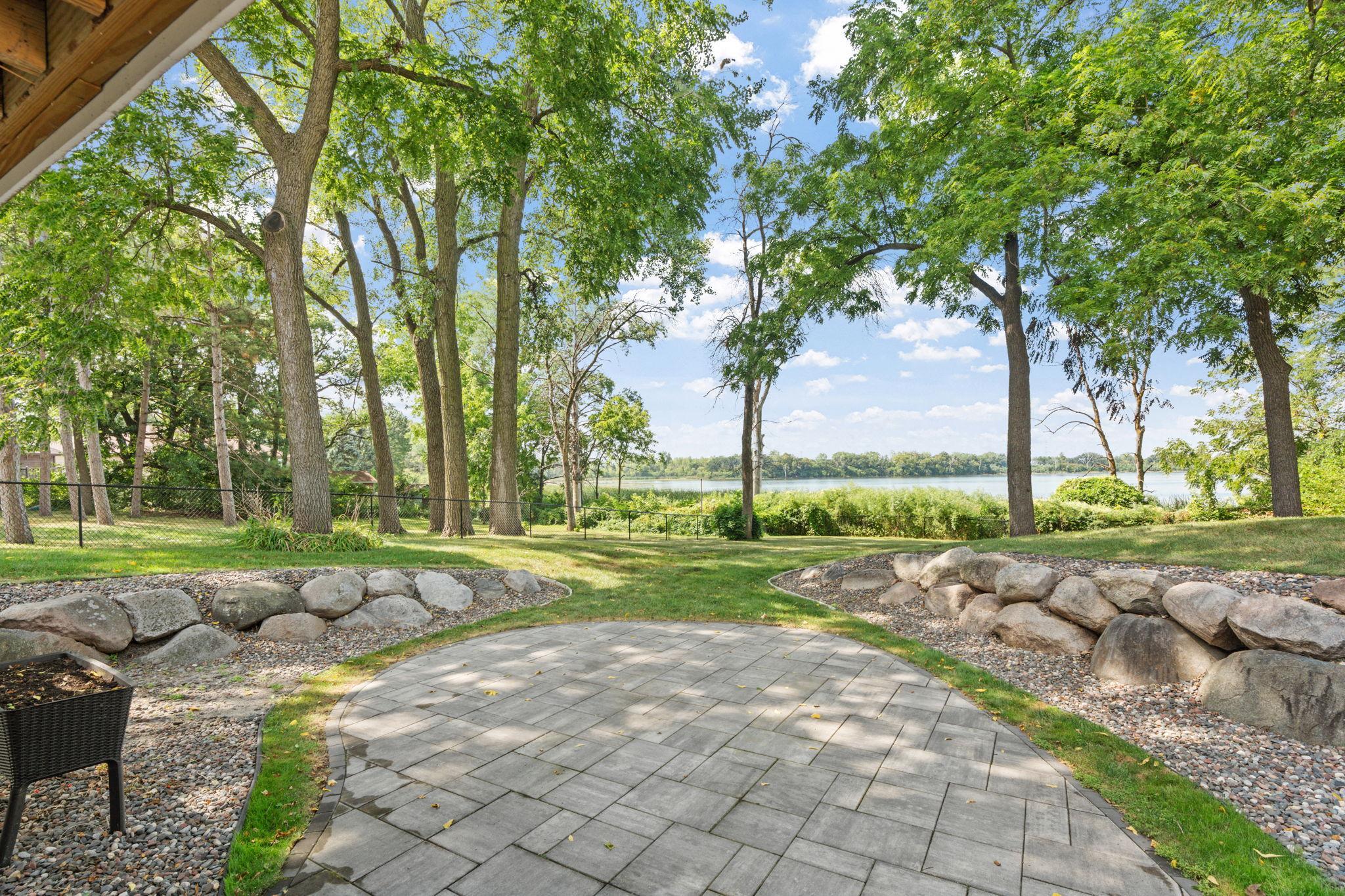 View of Residential at 4337 Old Highway 10, Arden Hills MN 55112, Arden Hills (5 of 82) - Mike Wilen | Minnesota Team Real Estate
